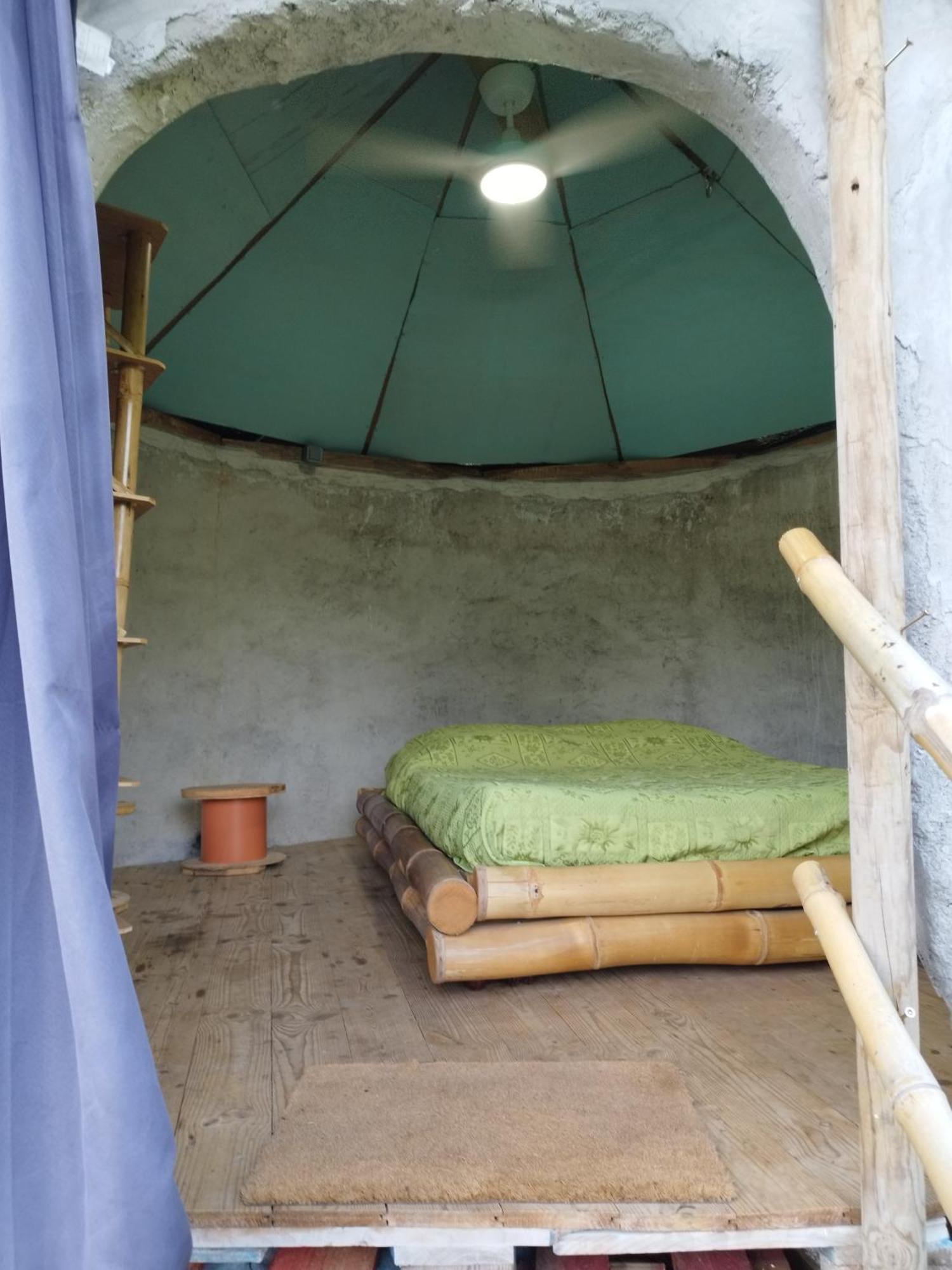 Hostel Tikazalou Eco *