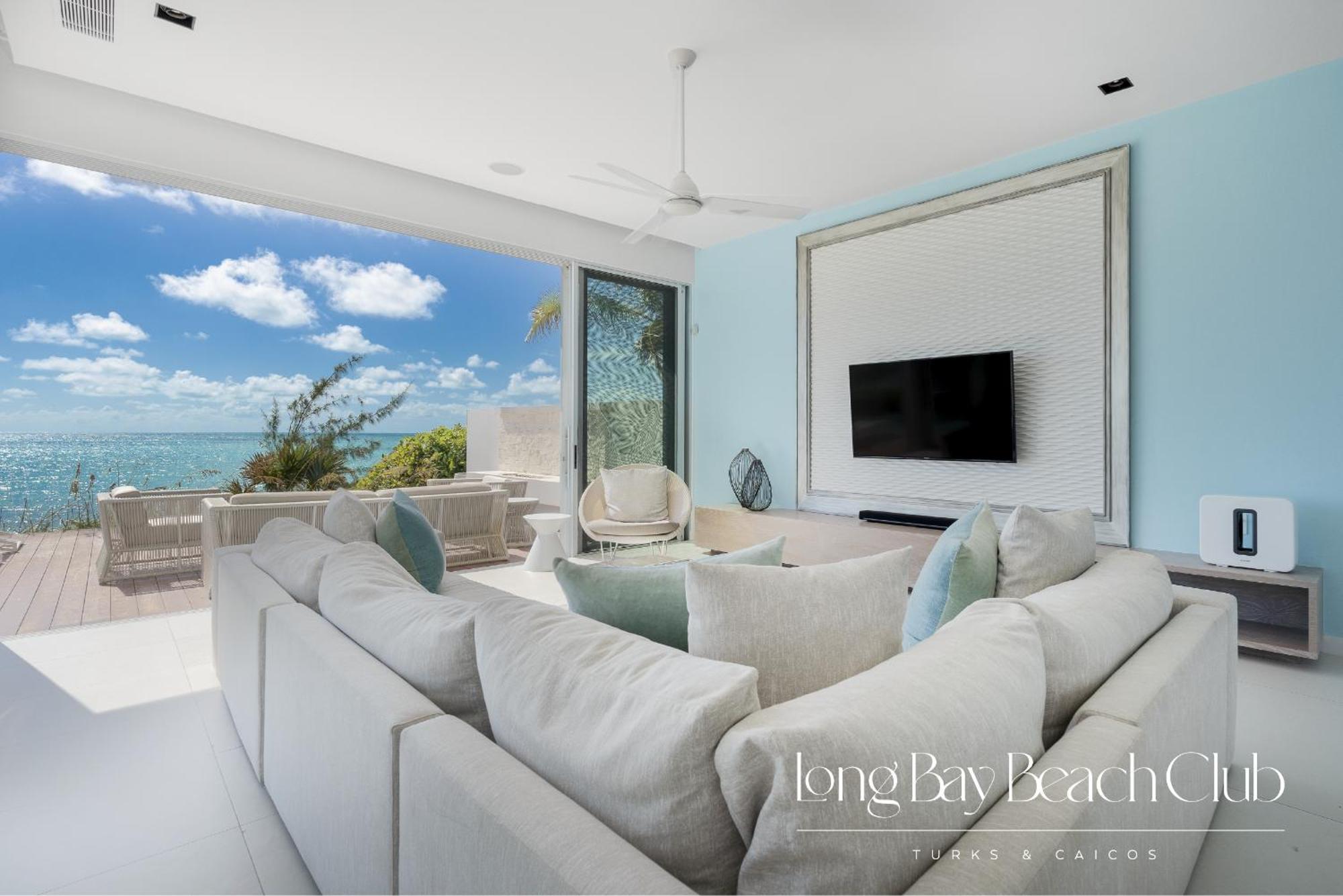 Club Long Bay