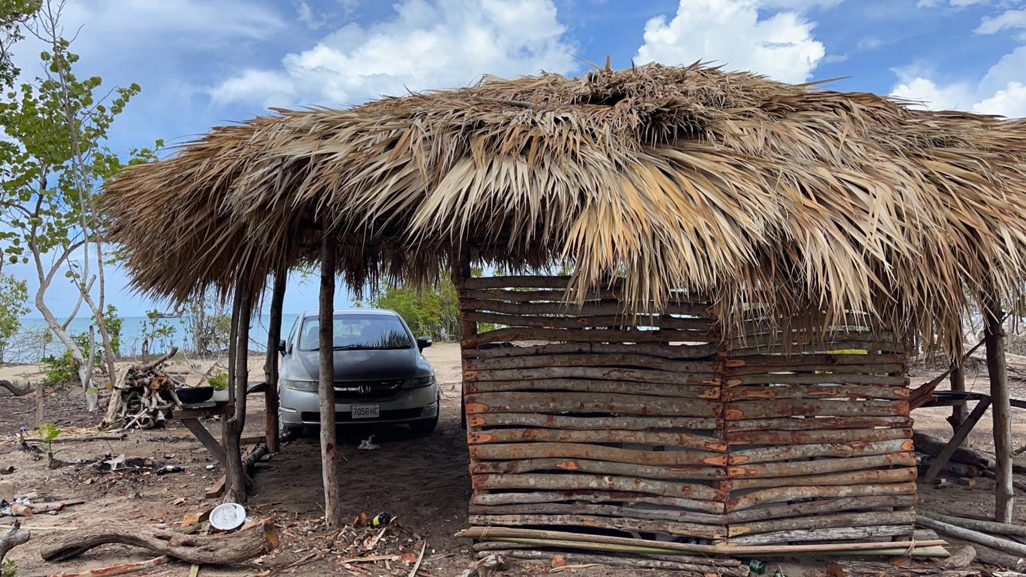 Homestay On The Ocean Black River
