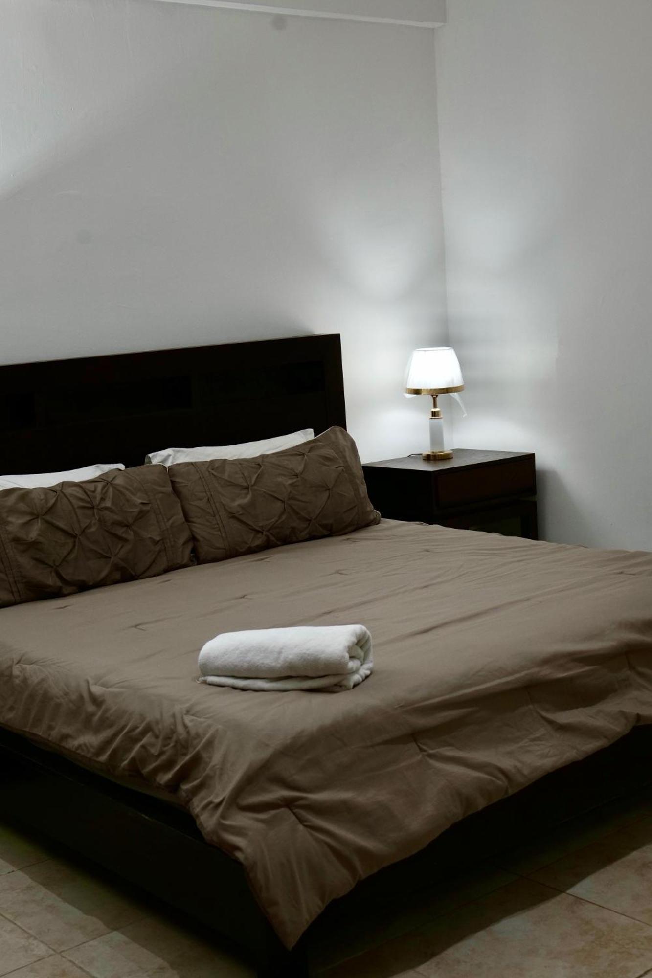 Costadelsol-juandolio-seaview-frontbeach-cozy-2br-3bds-6pax-
