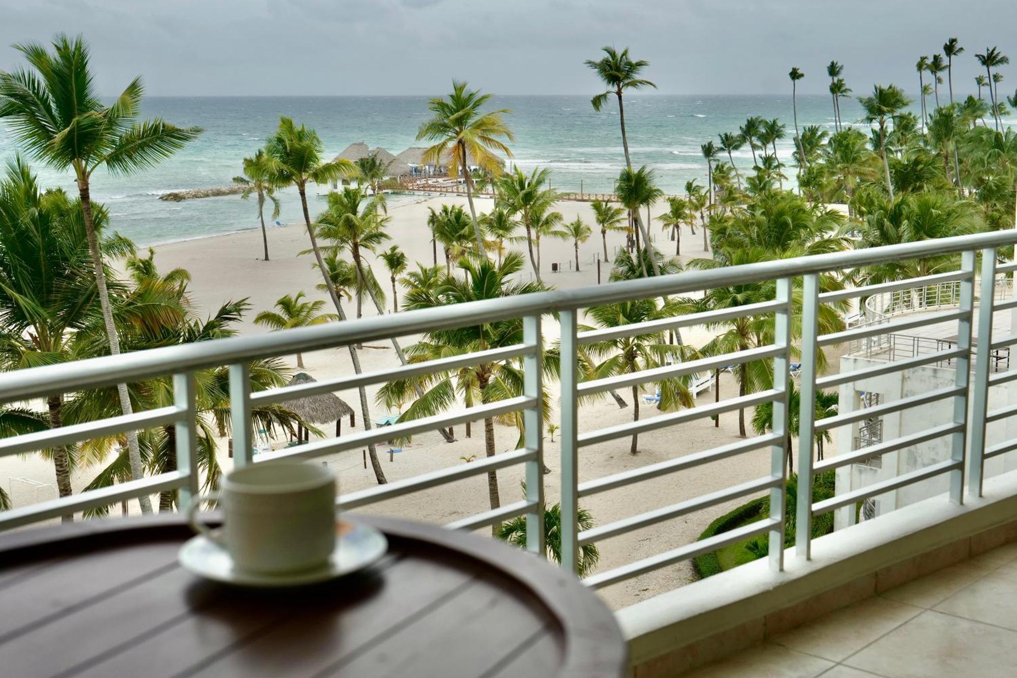 Costadelsol-juandolio-seaview-frontbeach-cozy-2br-3bds-6pax- Apartment *