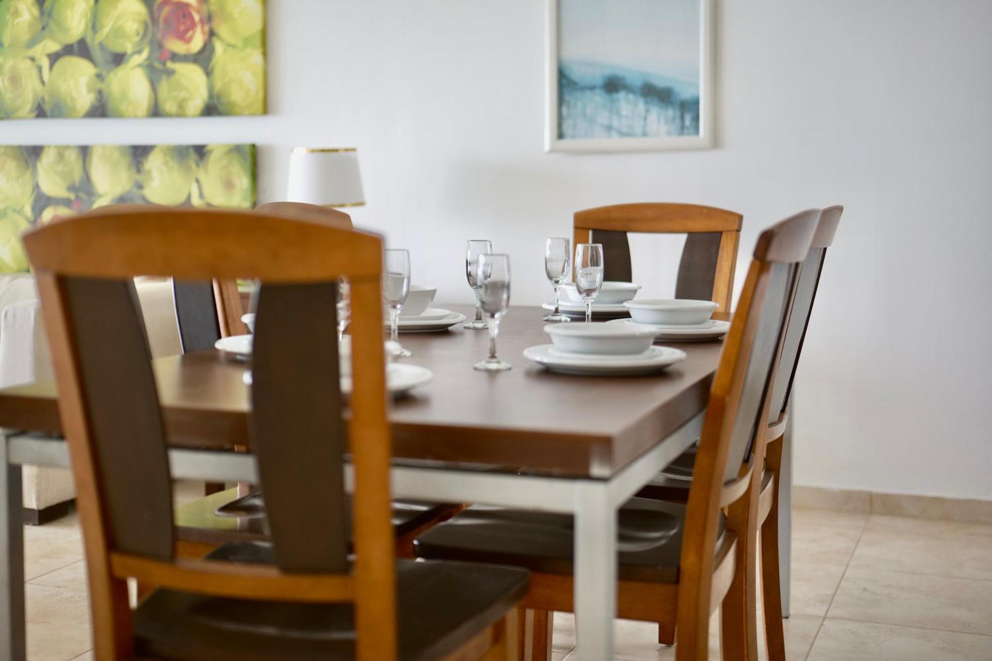 Costadelsol-juandolio-seaview-frontbeach-cozy-2br-3bds-6pax- * Juan Pedro