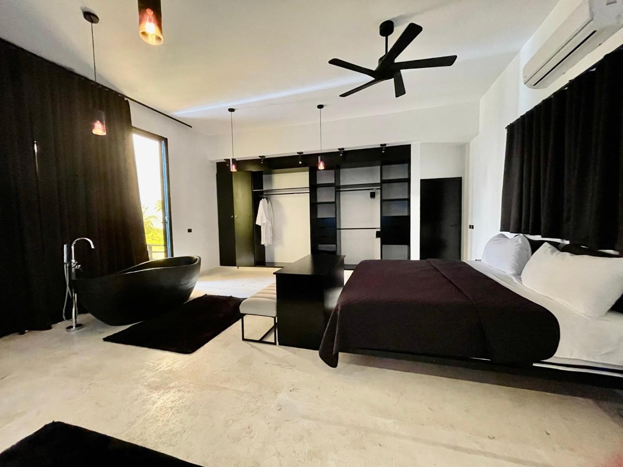 Casa Black And White Frente Al Mar Villa