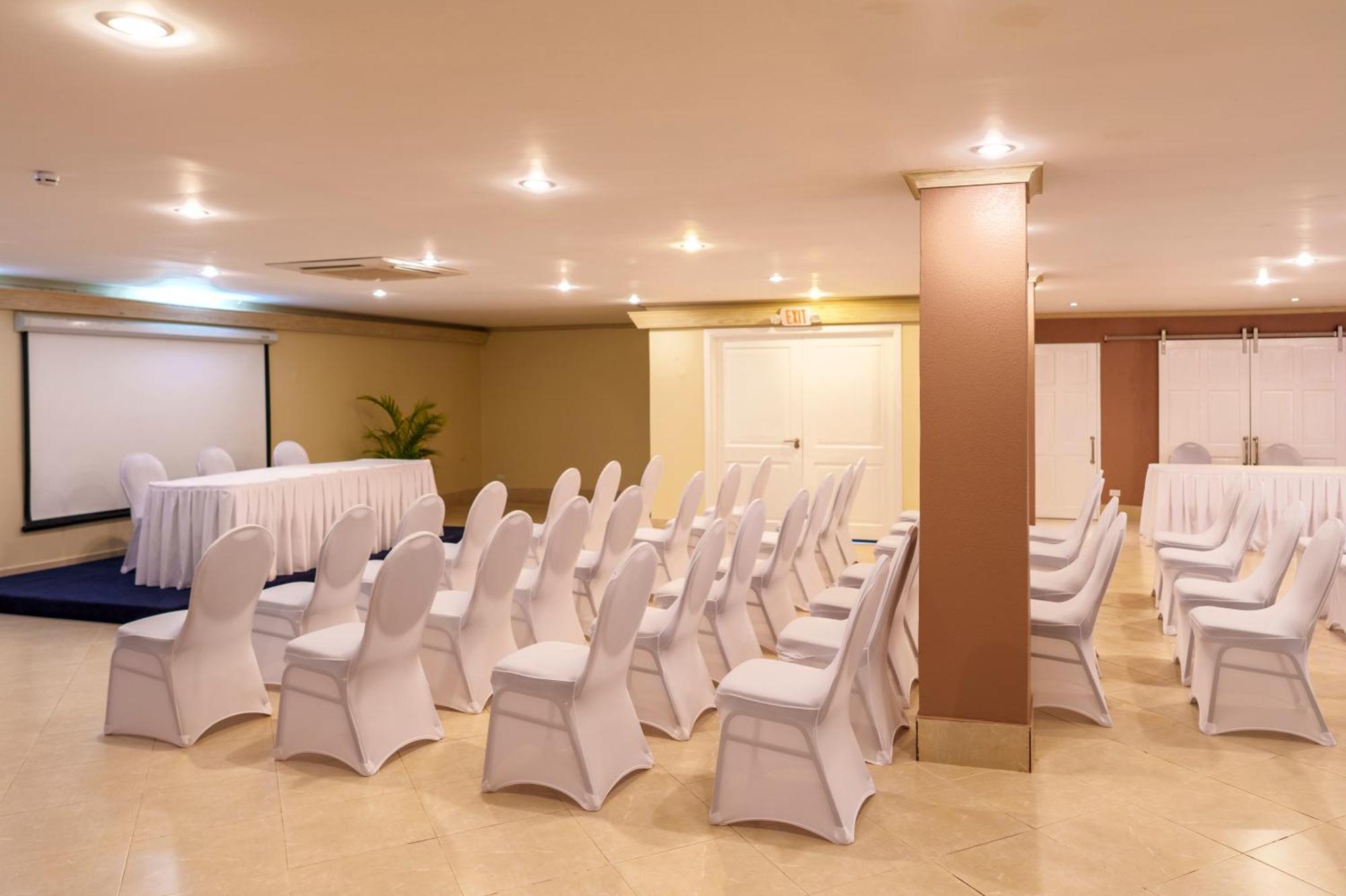 Southern Palms Club Hotel 3*