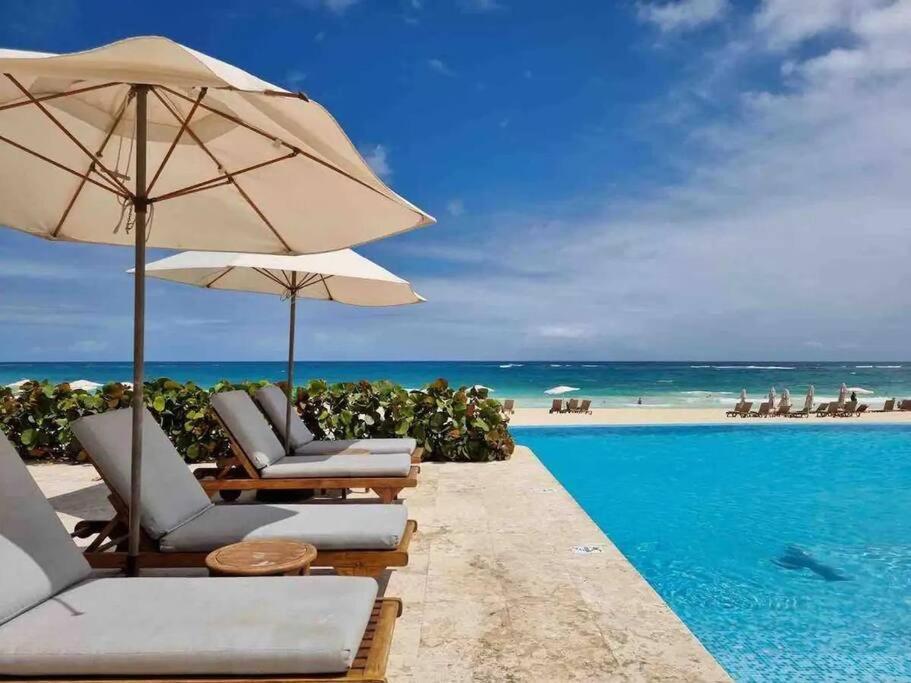 Paradise Pool Front And At Apartamento