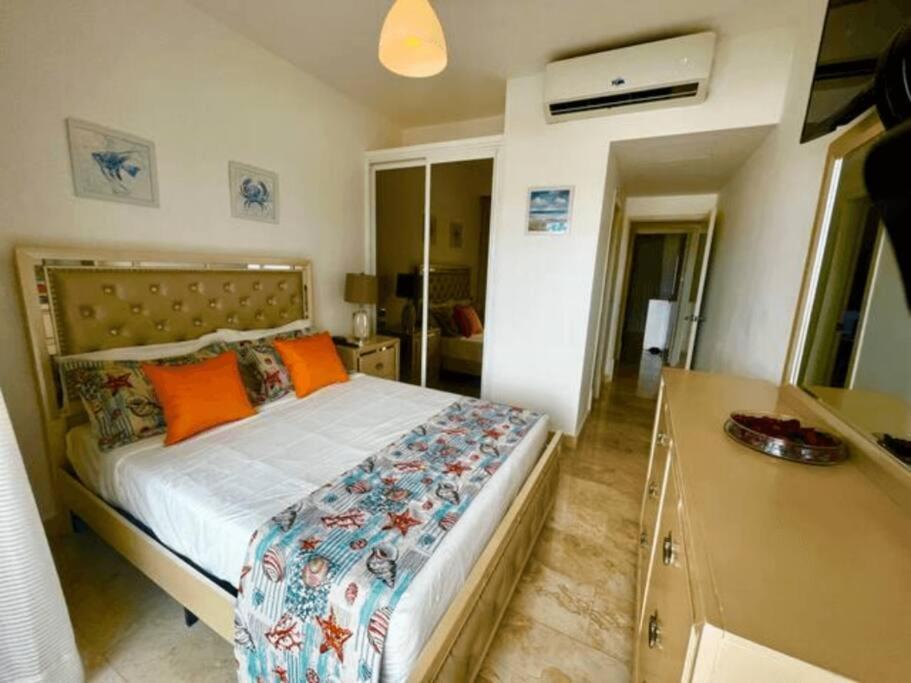 Apartamento Paradise Pool Front And At