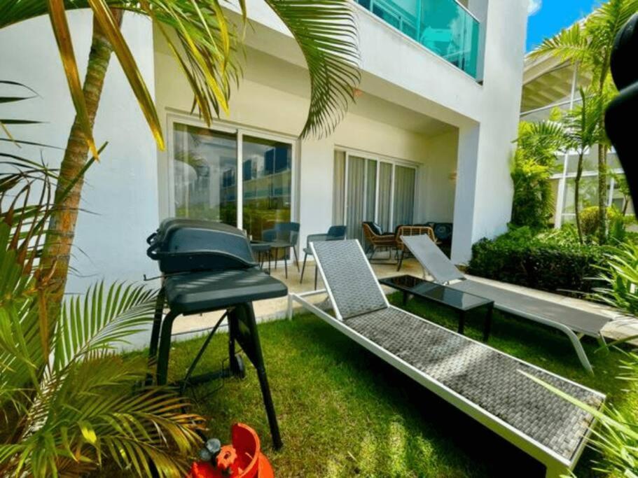 Paradise Pool Front And At Apartamento Punta Cana