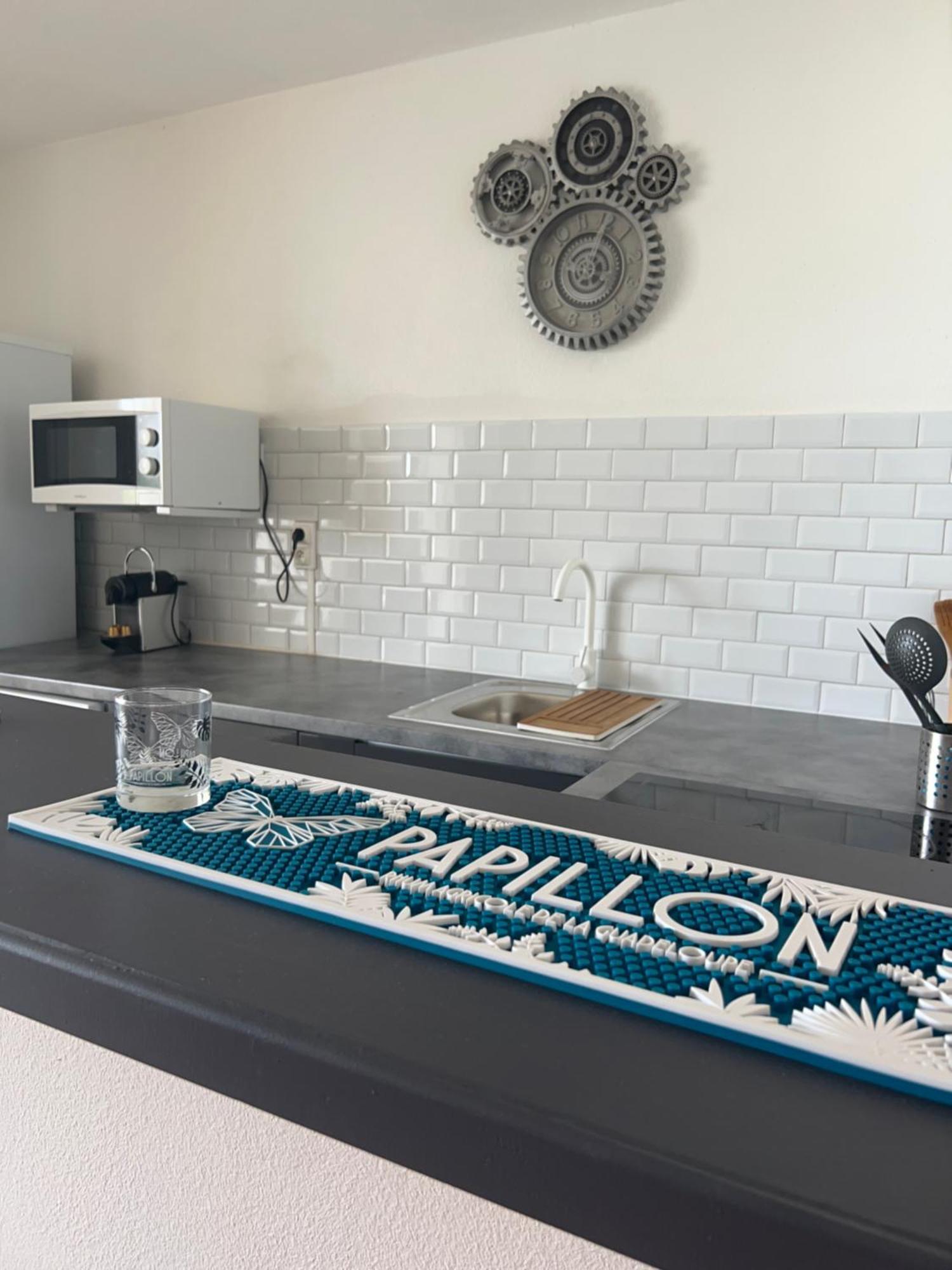 Apartment Anne , Spacieux Avec Balcon Bord De