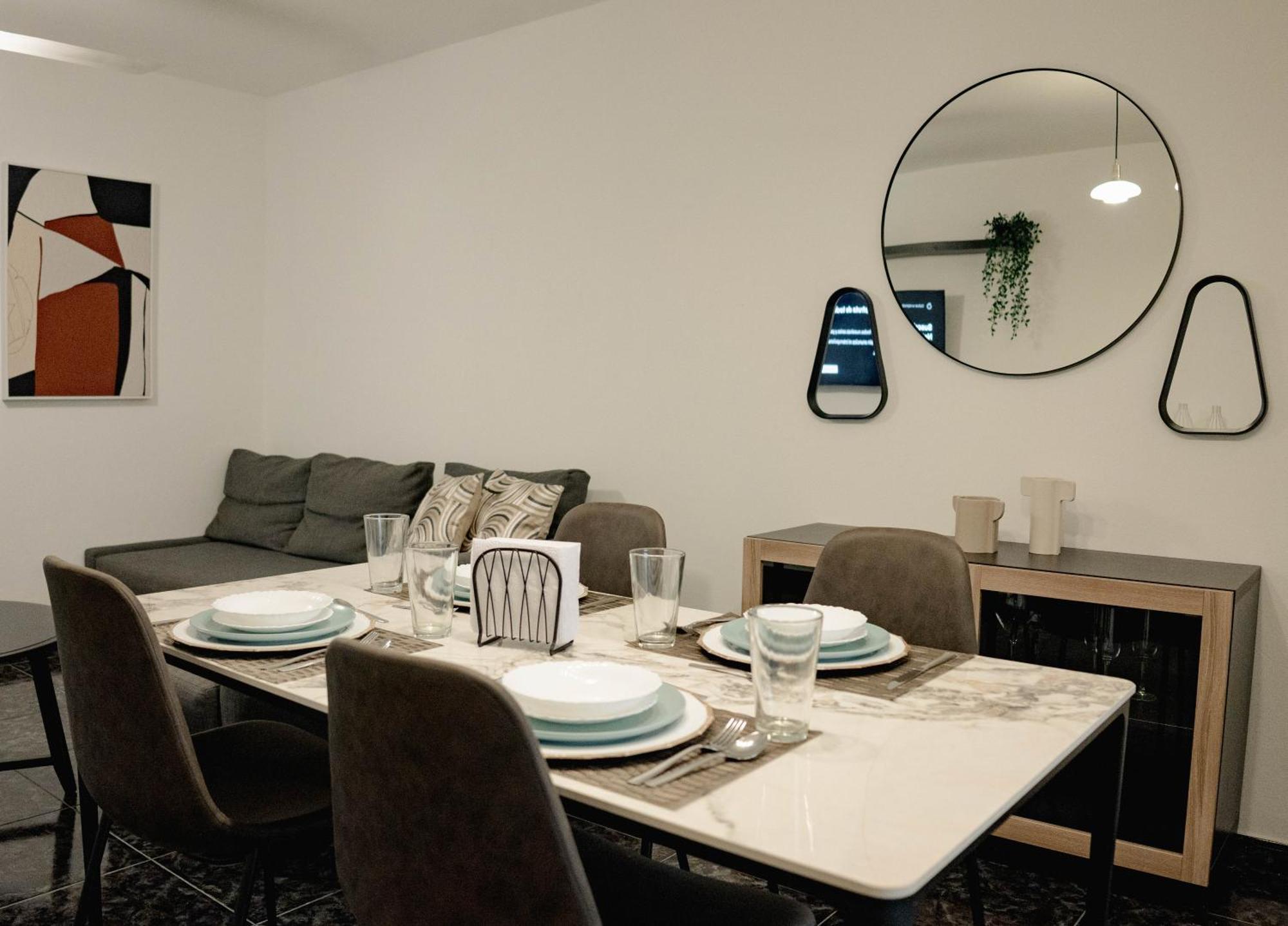 H1 & H2 - Breakfast & Service - Airport Close Apartamento Santiago De Los Caballeros