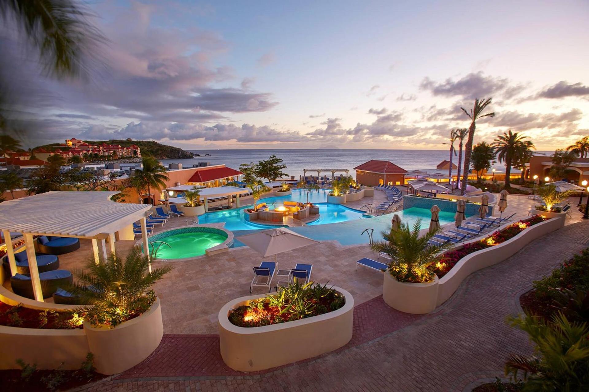 Oceans At Divi Hotel *