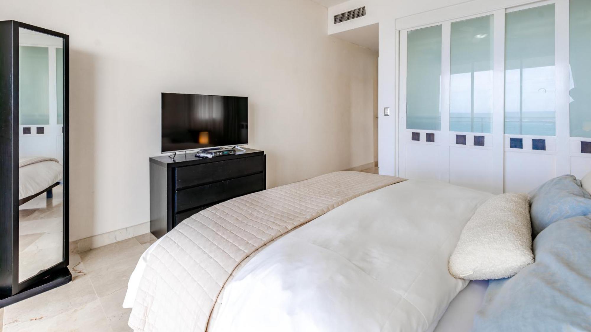 Watermark Luxury Oceanfront Residences Aparthotel Cabarete