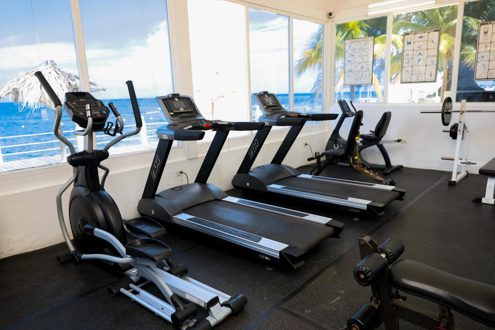 Grand Decameron Montego Beach, A Trademark All-inclusive Resort