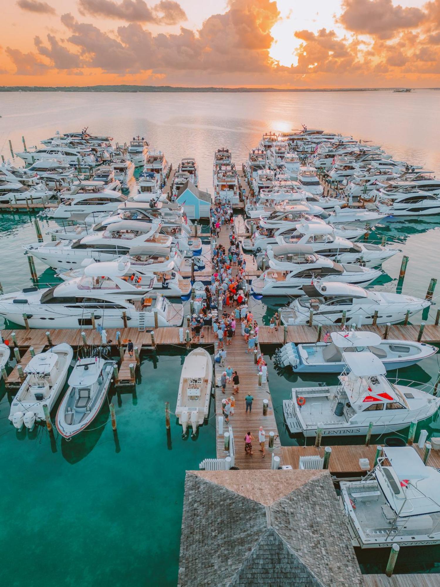 Valentines & Marina 4* Dunmore Town