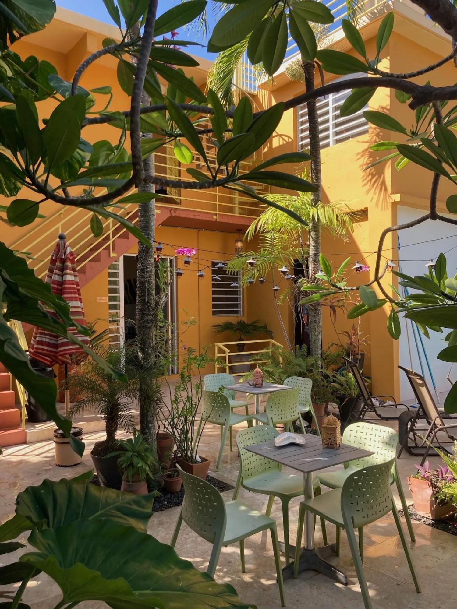 Casa De Amistad 3*