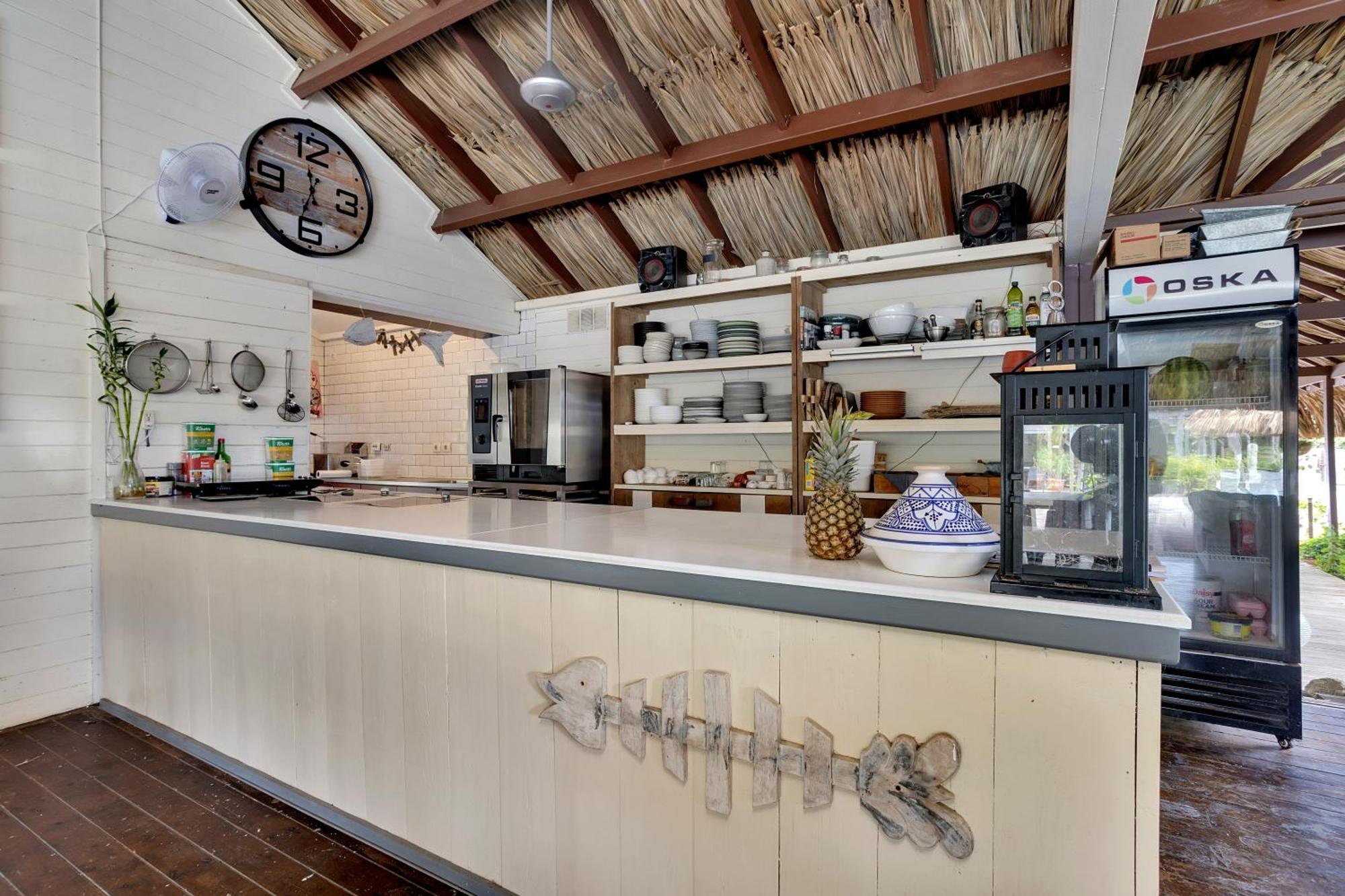Red Palm Village Resort 3*
