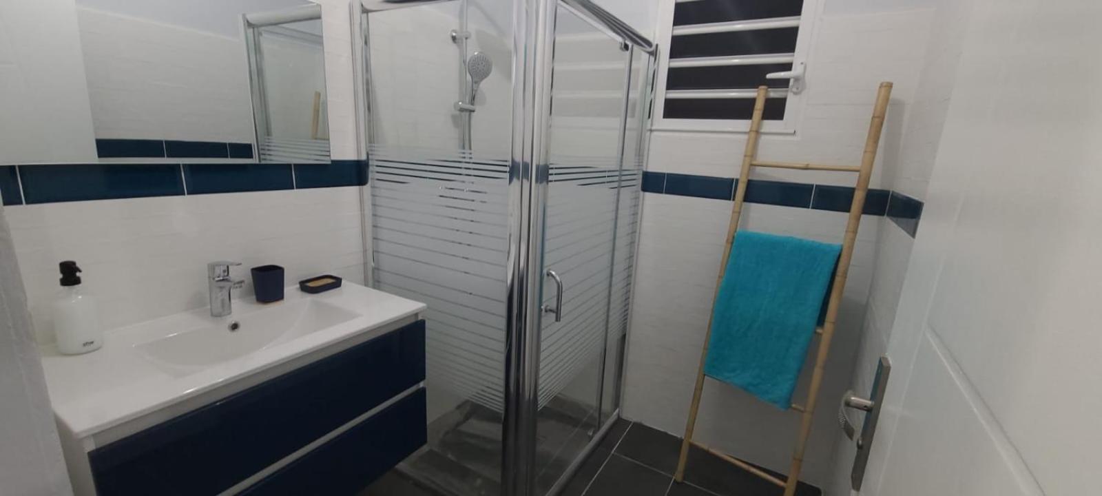 Holiday home Les Kajou Bouillante