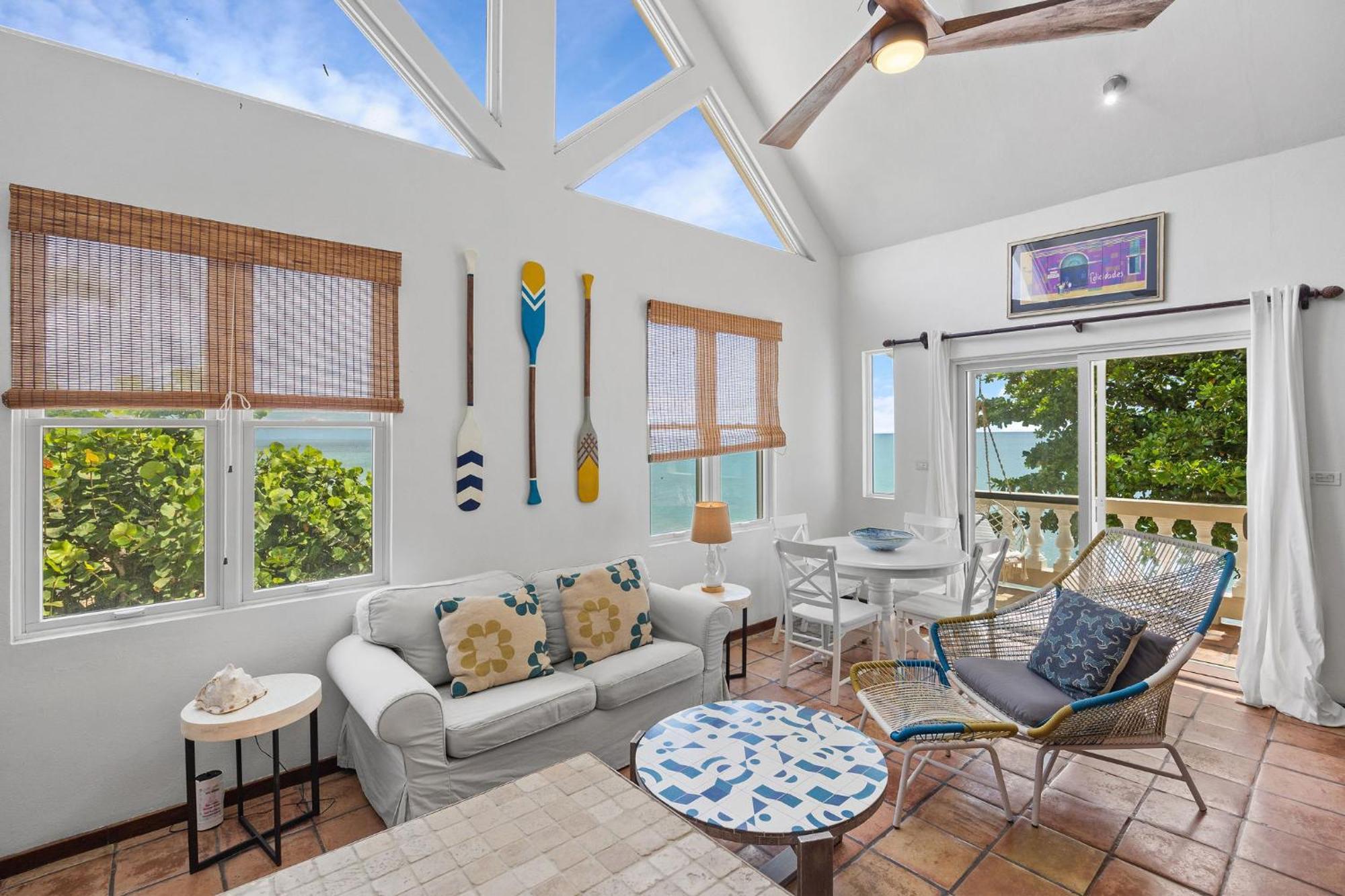 Bed & Breakfast Tres Sirenas Rincon