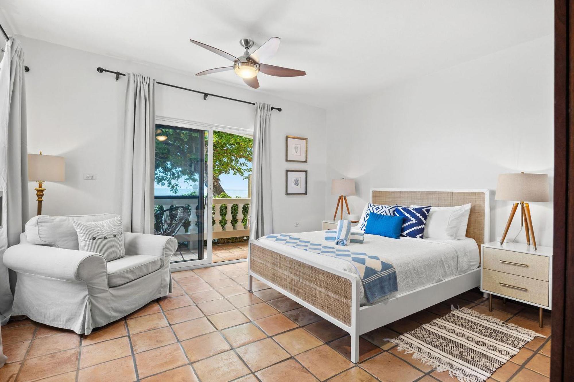 Bed & Breakfast Tres Sirenas Rincon