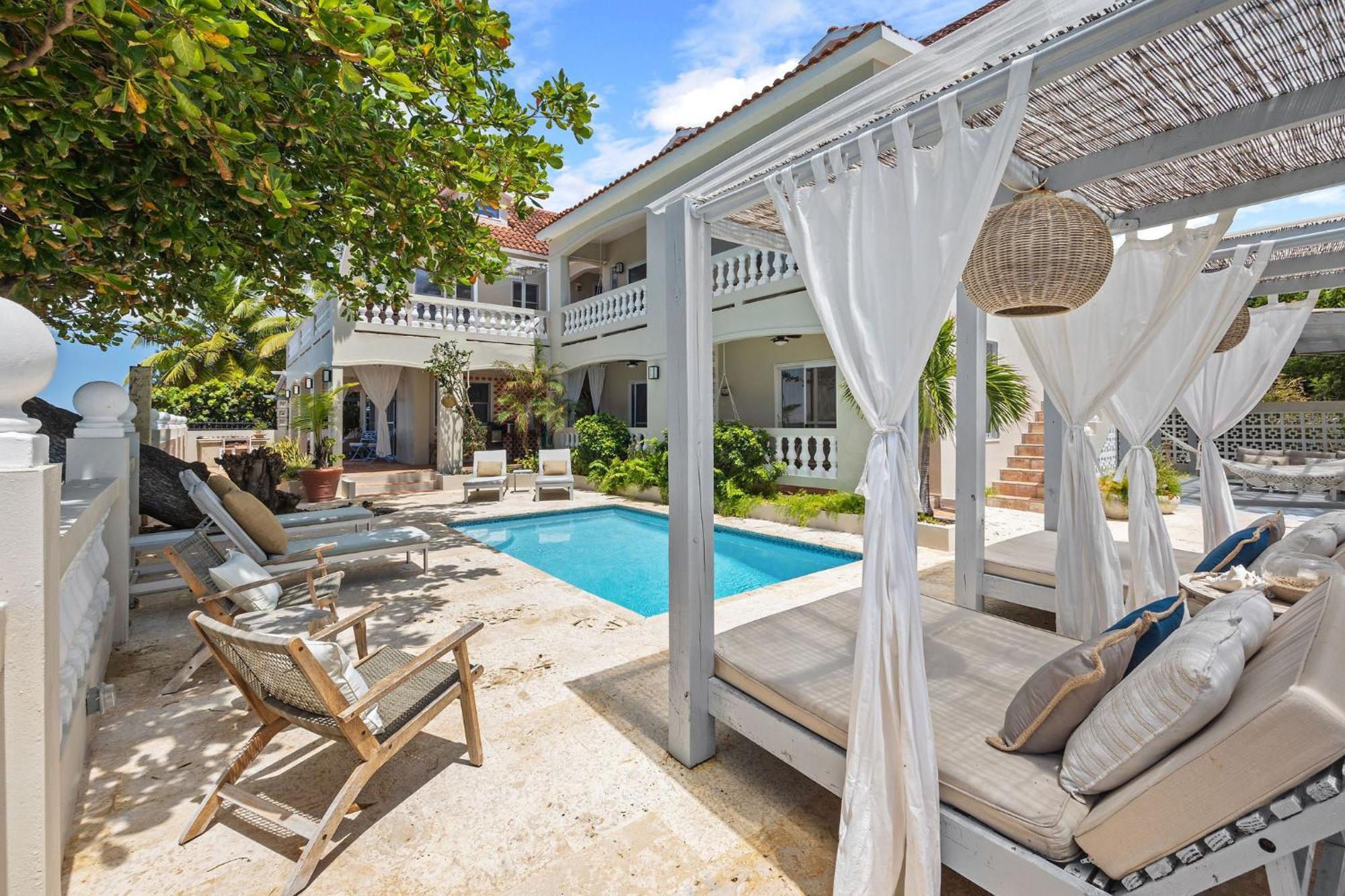 Bed & Breakfast Tres Sirenas