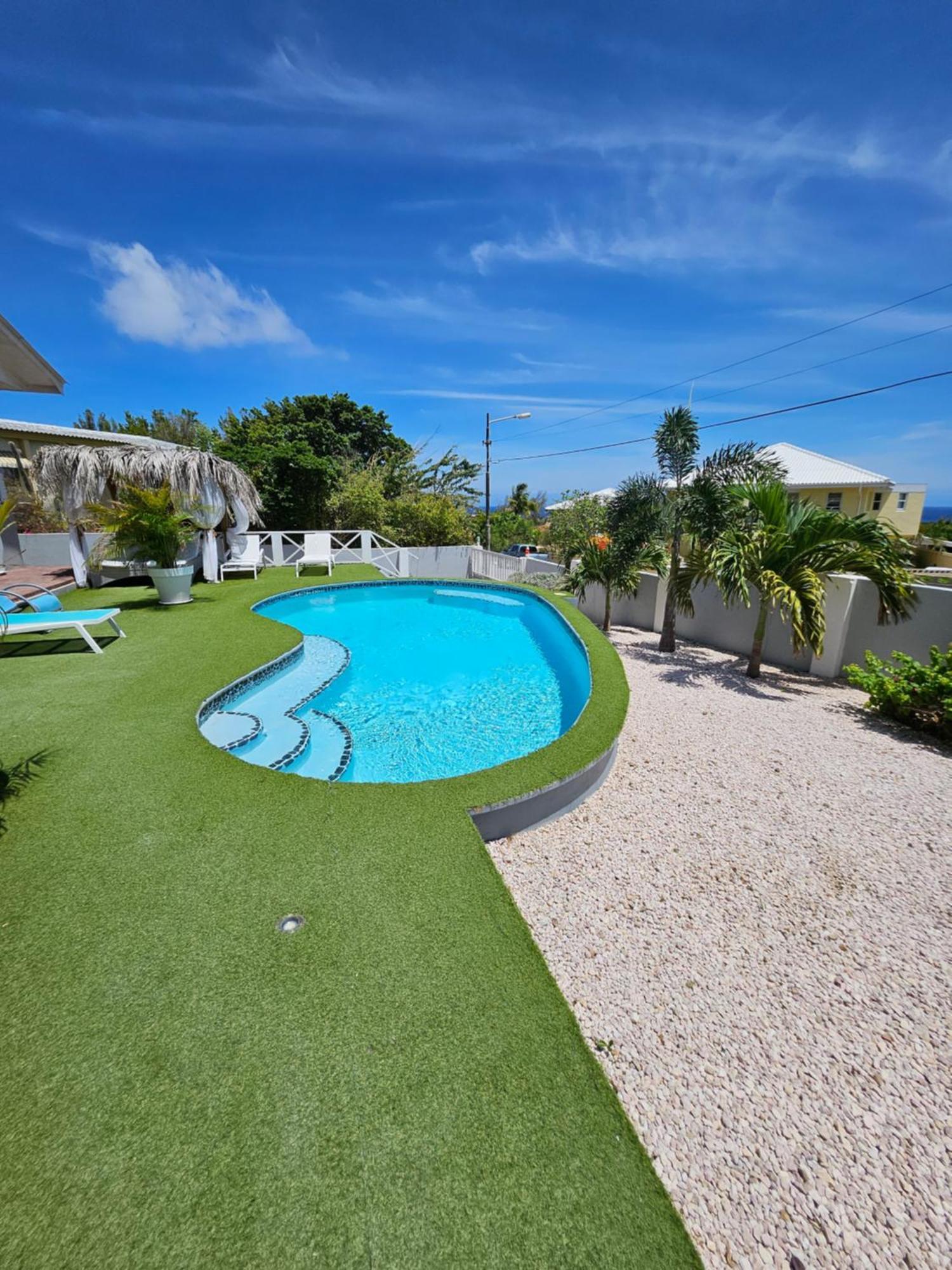 Apartment Raven's Paradise Willemstad