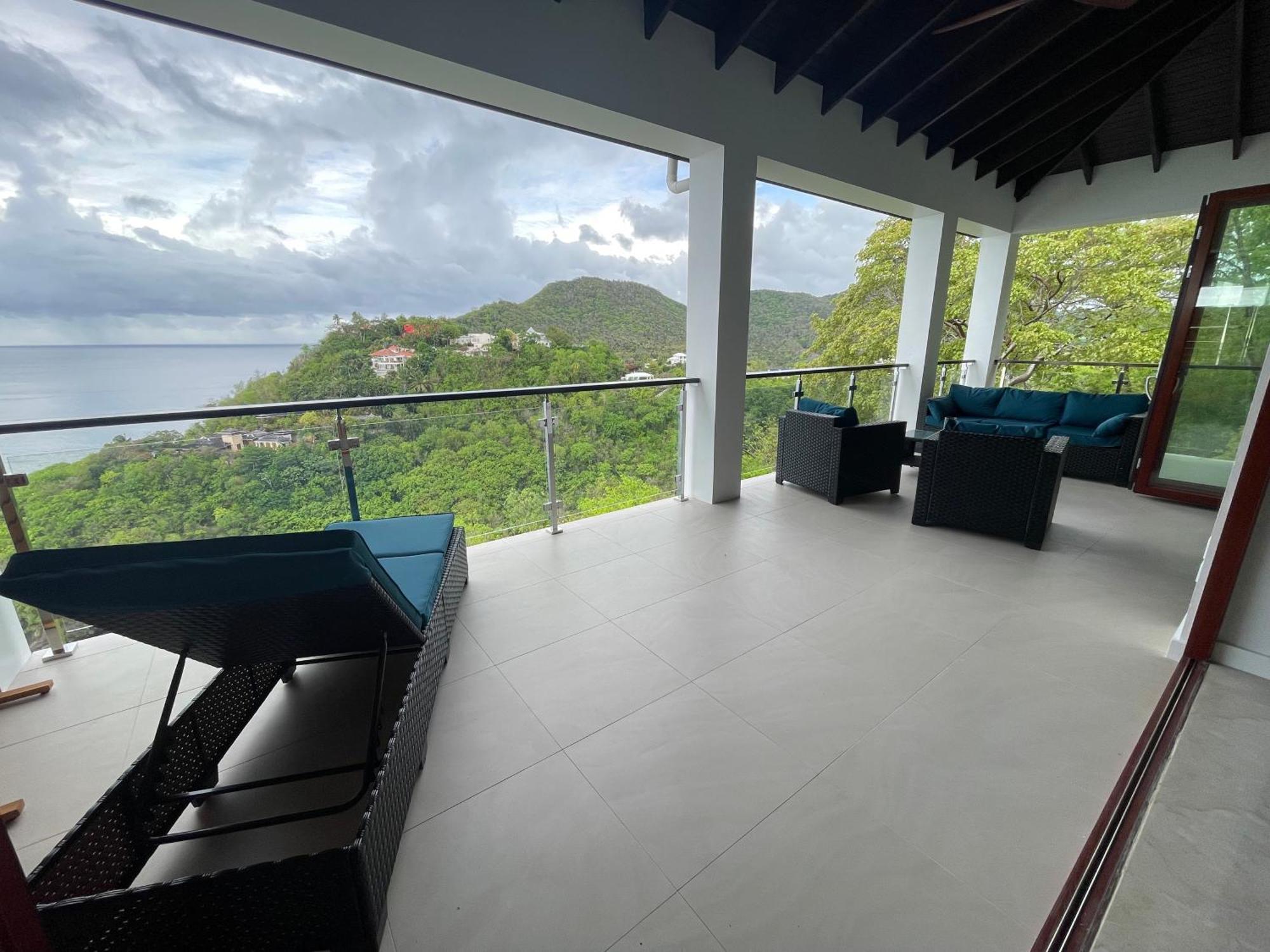 Vino Lucia Apartment Marigot Bay