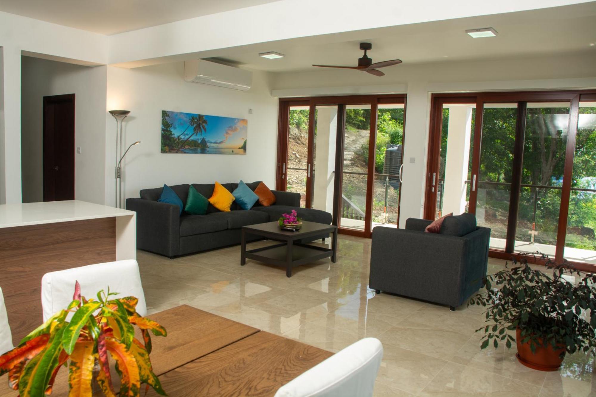 Vino Lucia Apartment Marigot Bay