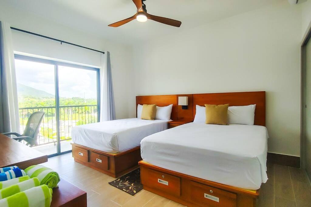Spacious Overlooking One *