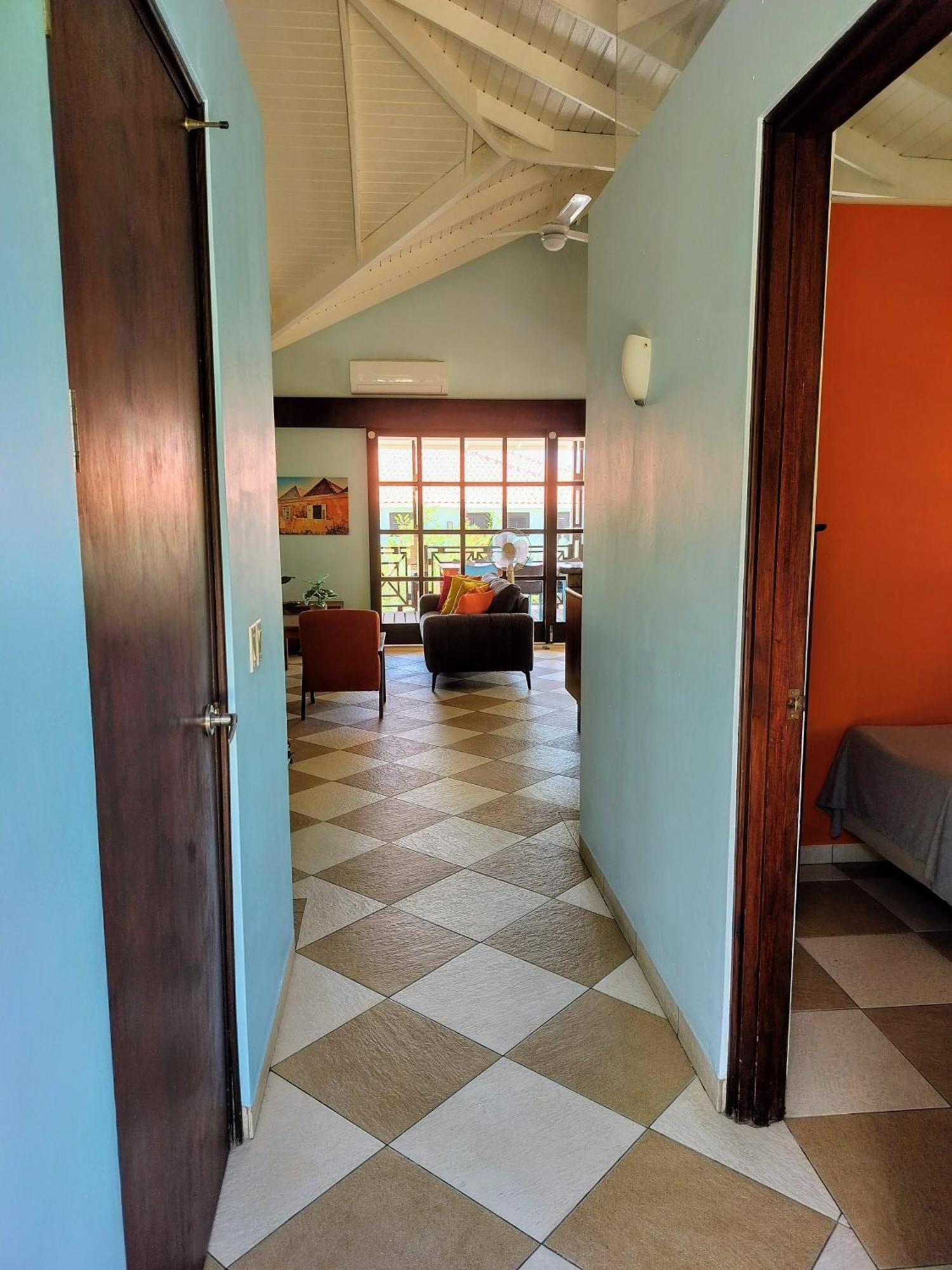 14 Villa *