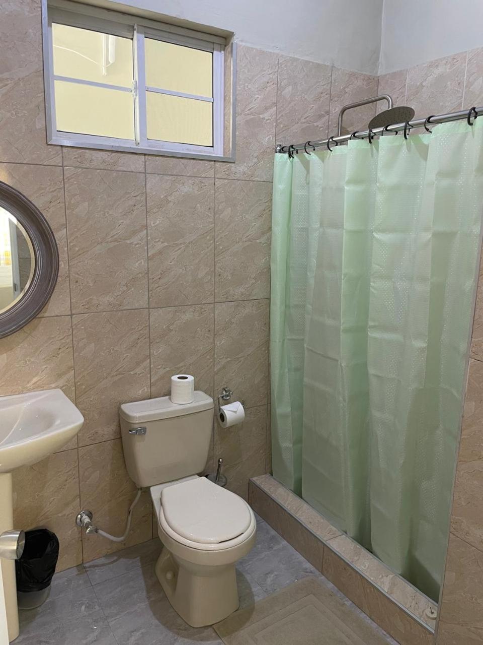 Guest house Demaroys