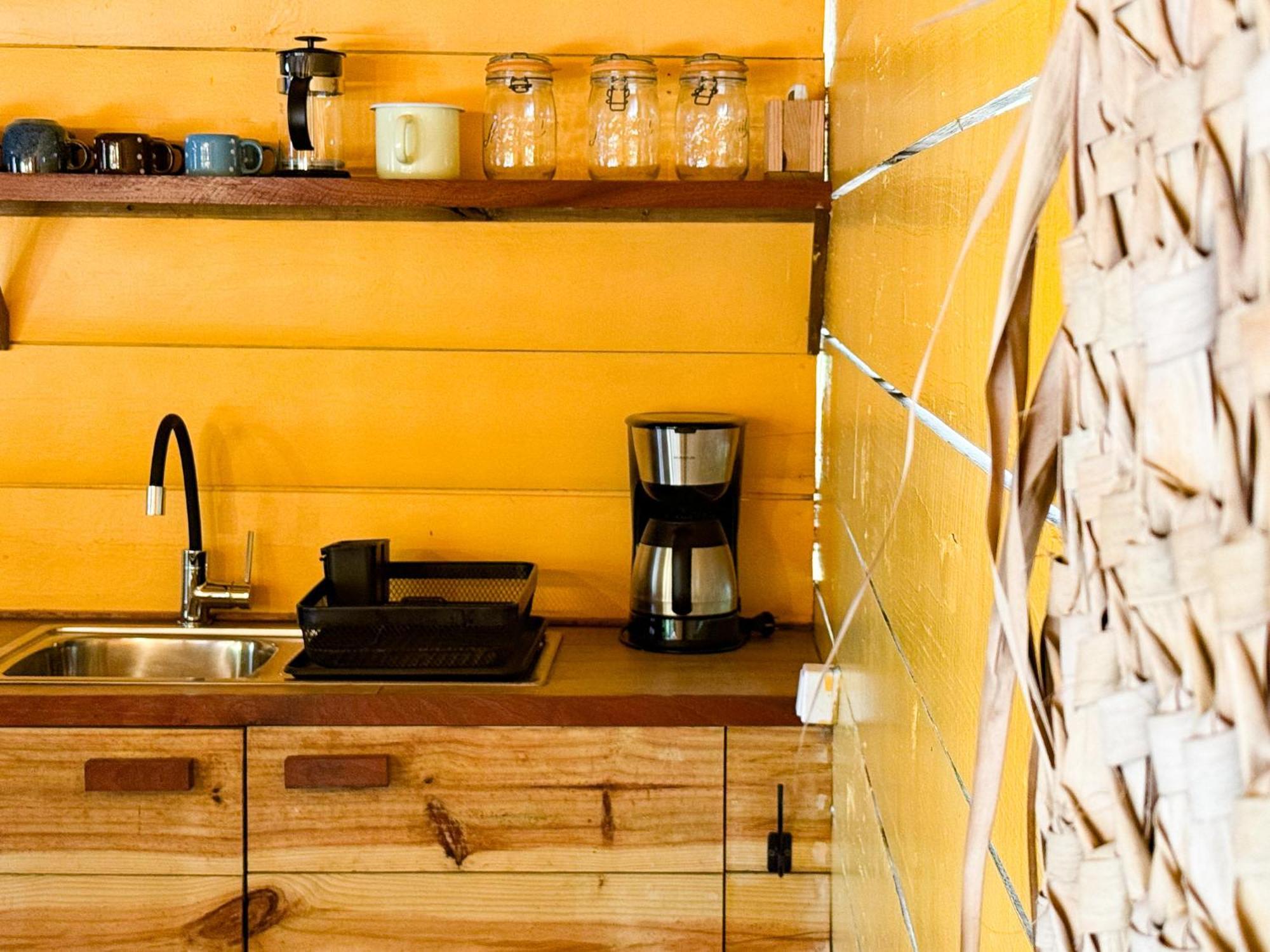 Jan Kok Apartment Willibrordus