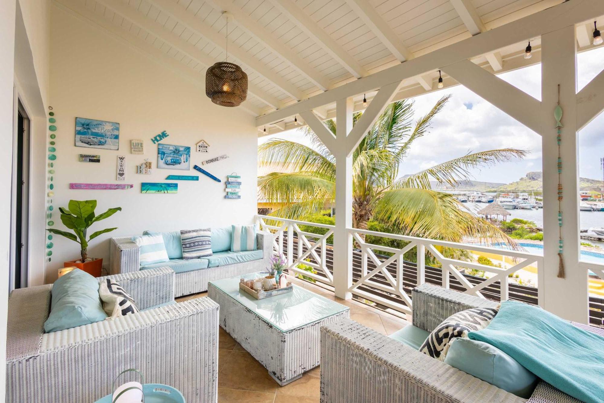 Masbango Luxury Penthouse At Jan Thiel