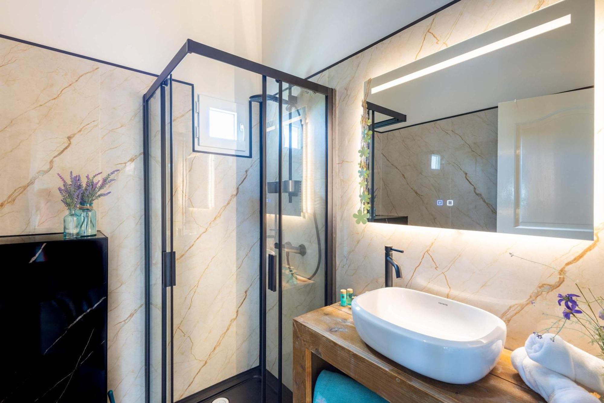 Masbango Luxury Penthouse At * Jan Thiel
