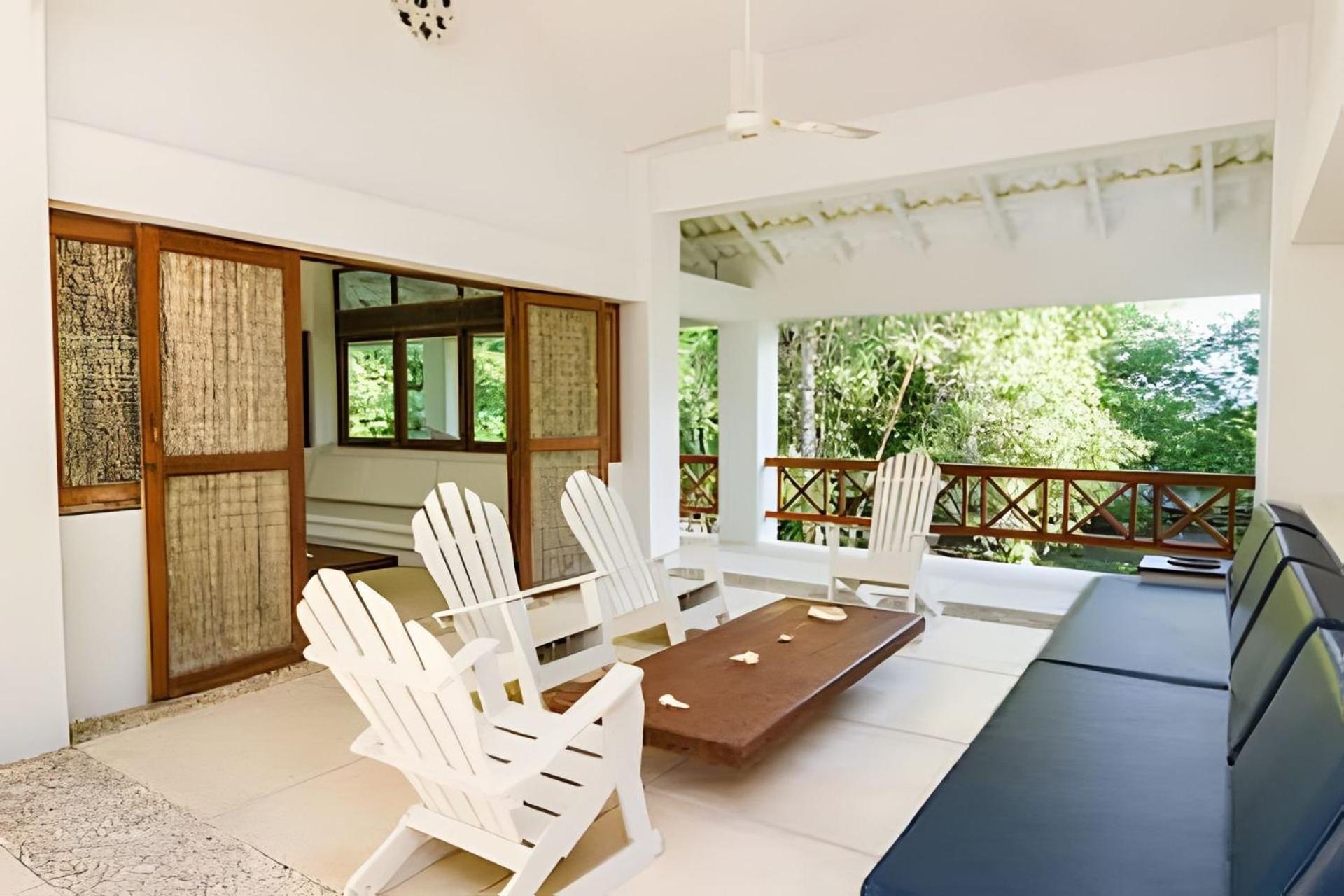La Caracola | 3br In Native Forest & Pvt Sea Barú