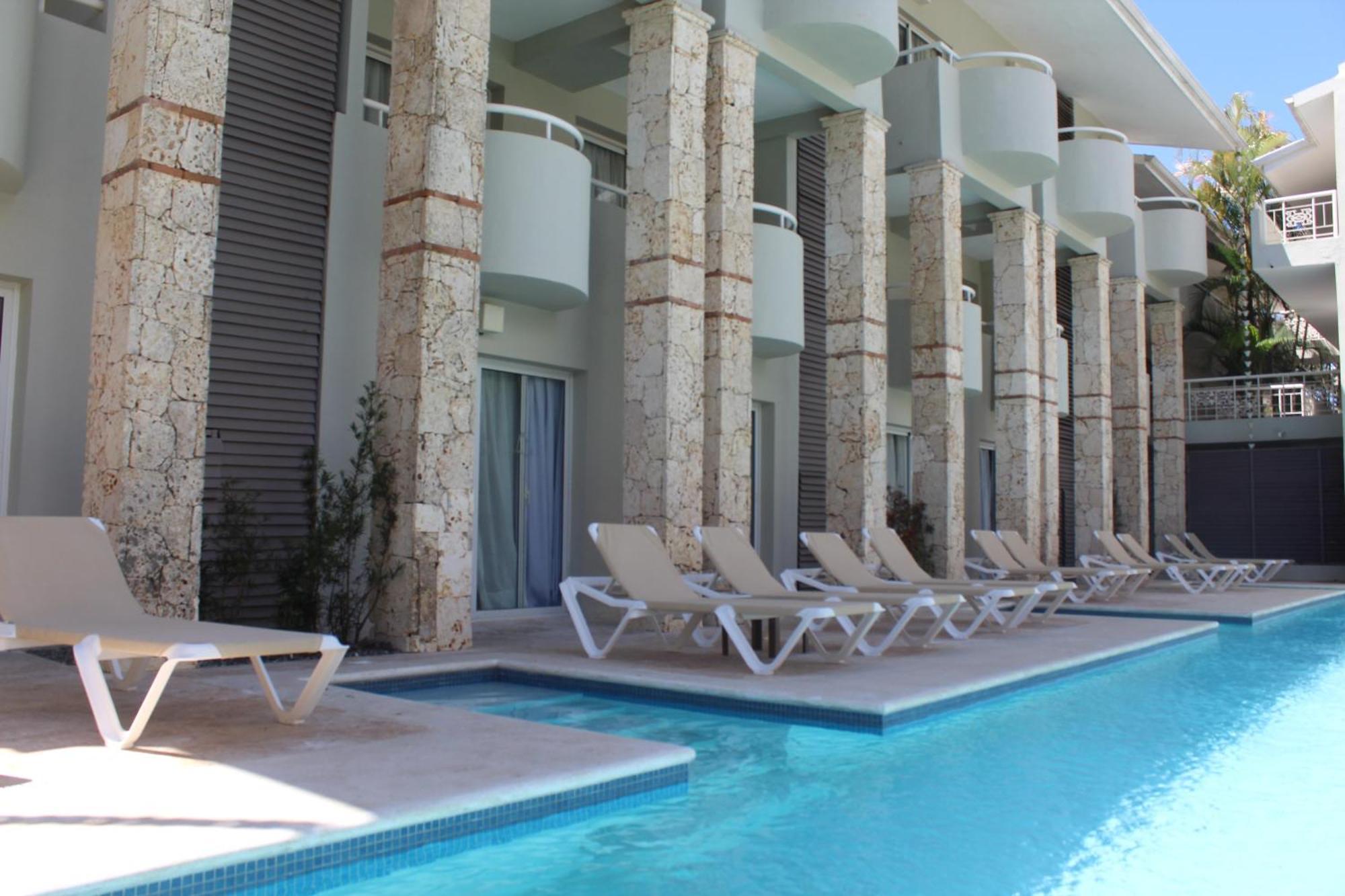Emotions By Hodelpa - Hotel Juan Dolio