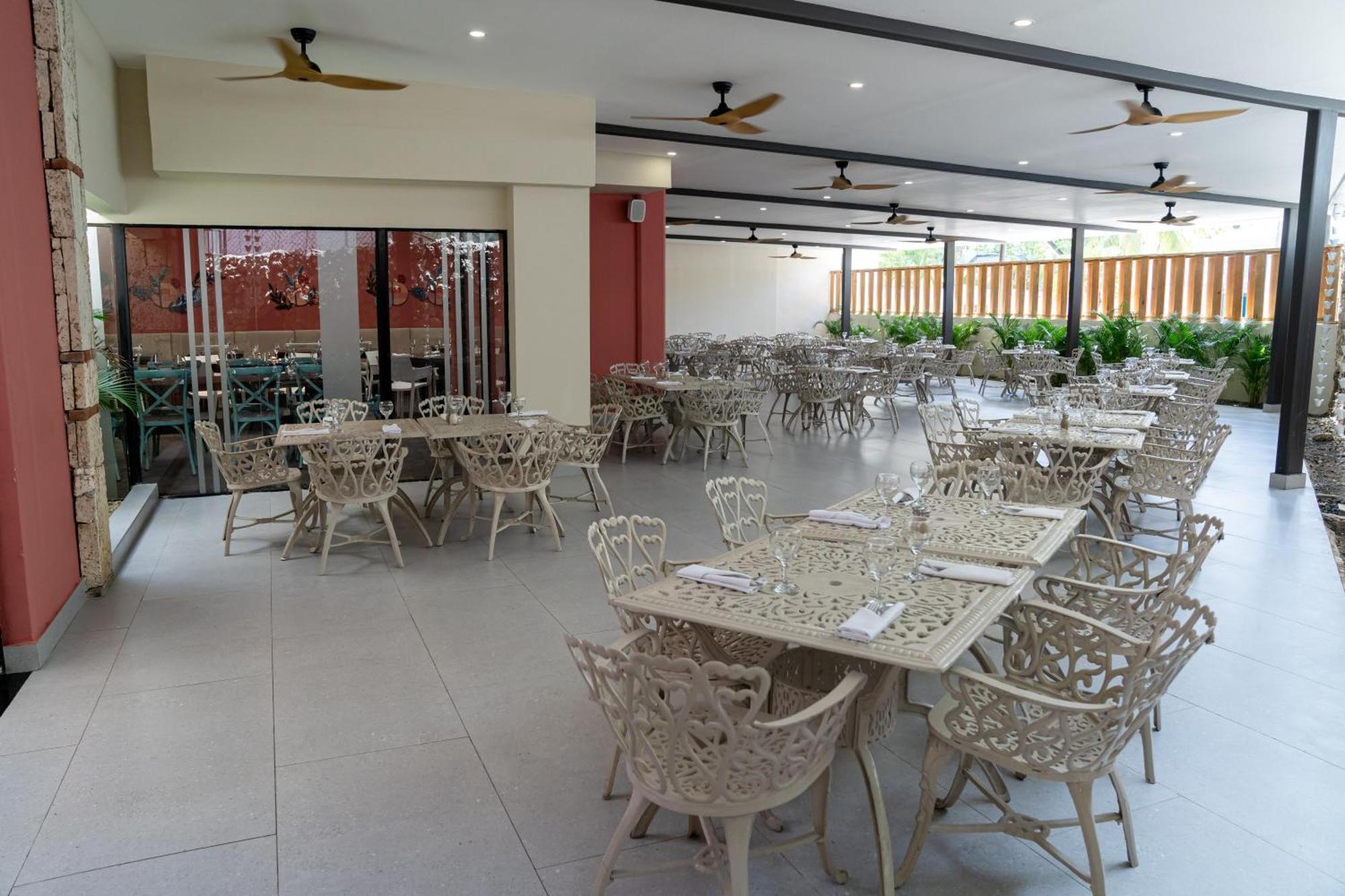 Emotions By Hodelpa - Hotel 4*