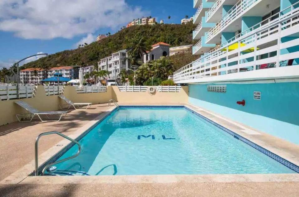 Apartamento Beautiful Ocean Blue Oceanfront Fajardo