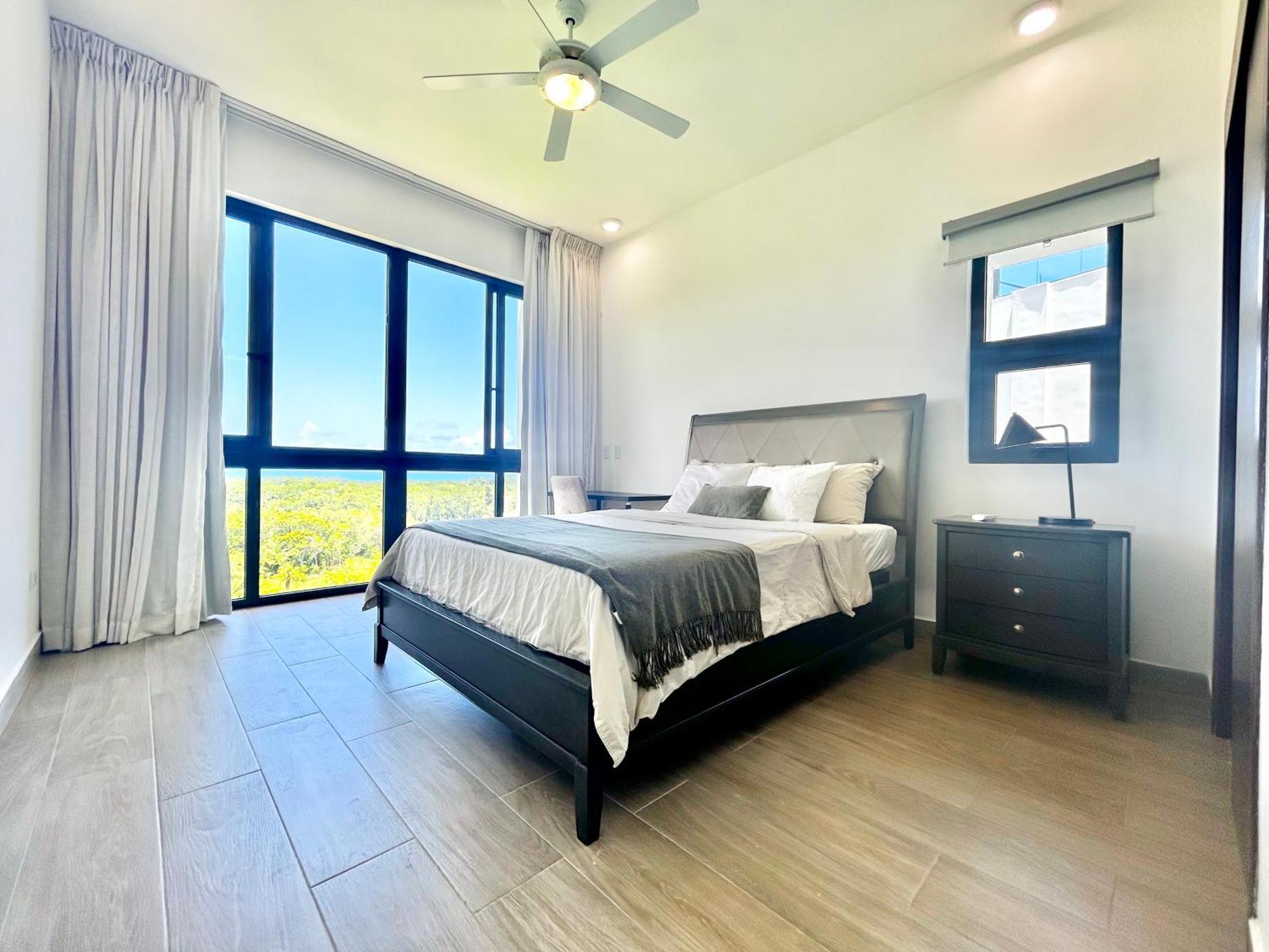 New Modern Loft With Dreamy Ocean View
