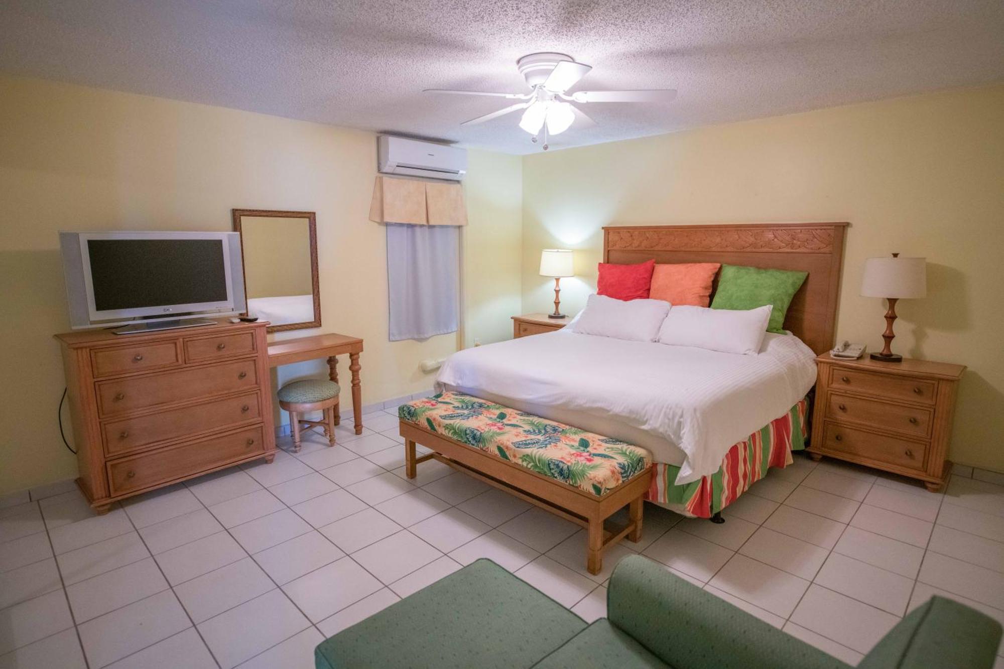 The Atrium And Spa, Sint Maarten