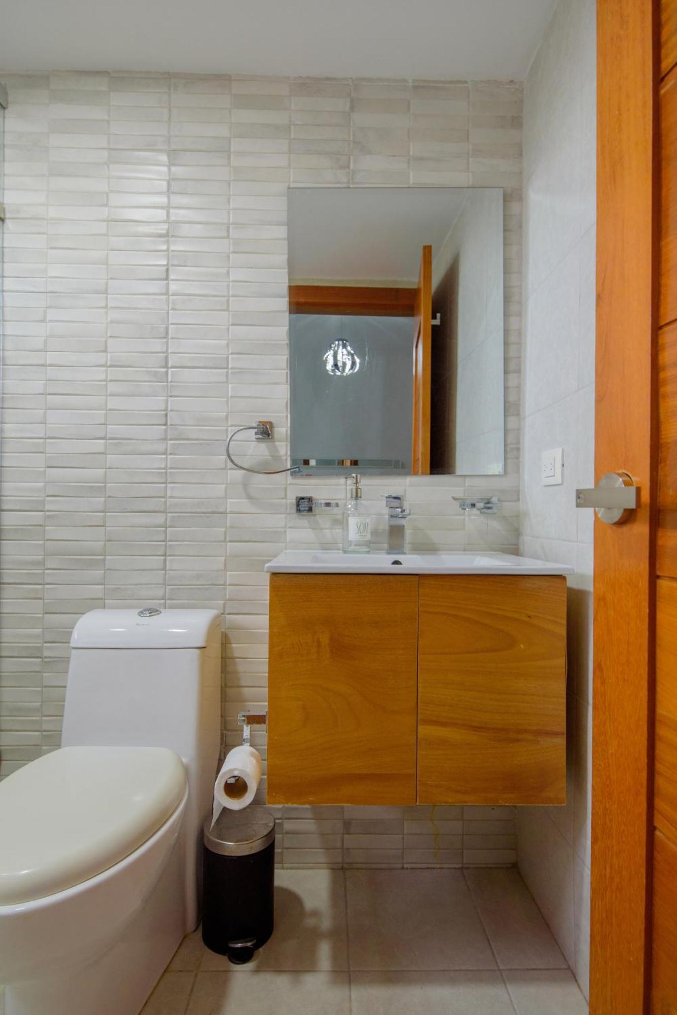Escape Apartments, Balcony, Pool, Gym & In La Julia Apartamento