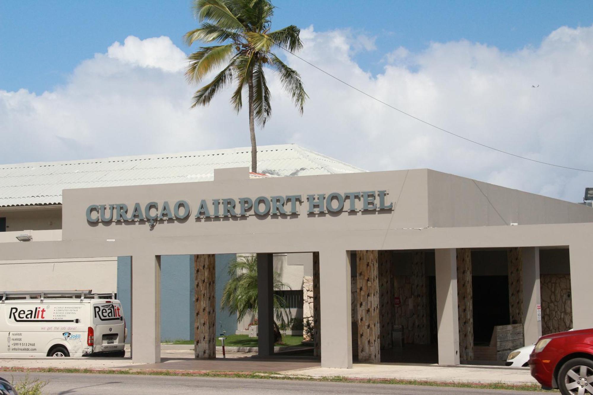 Curacao Airport