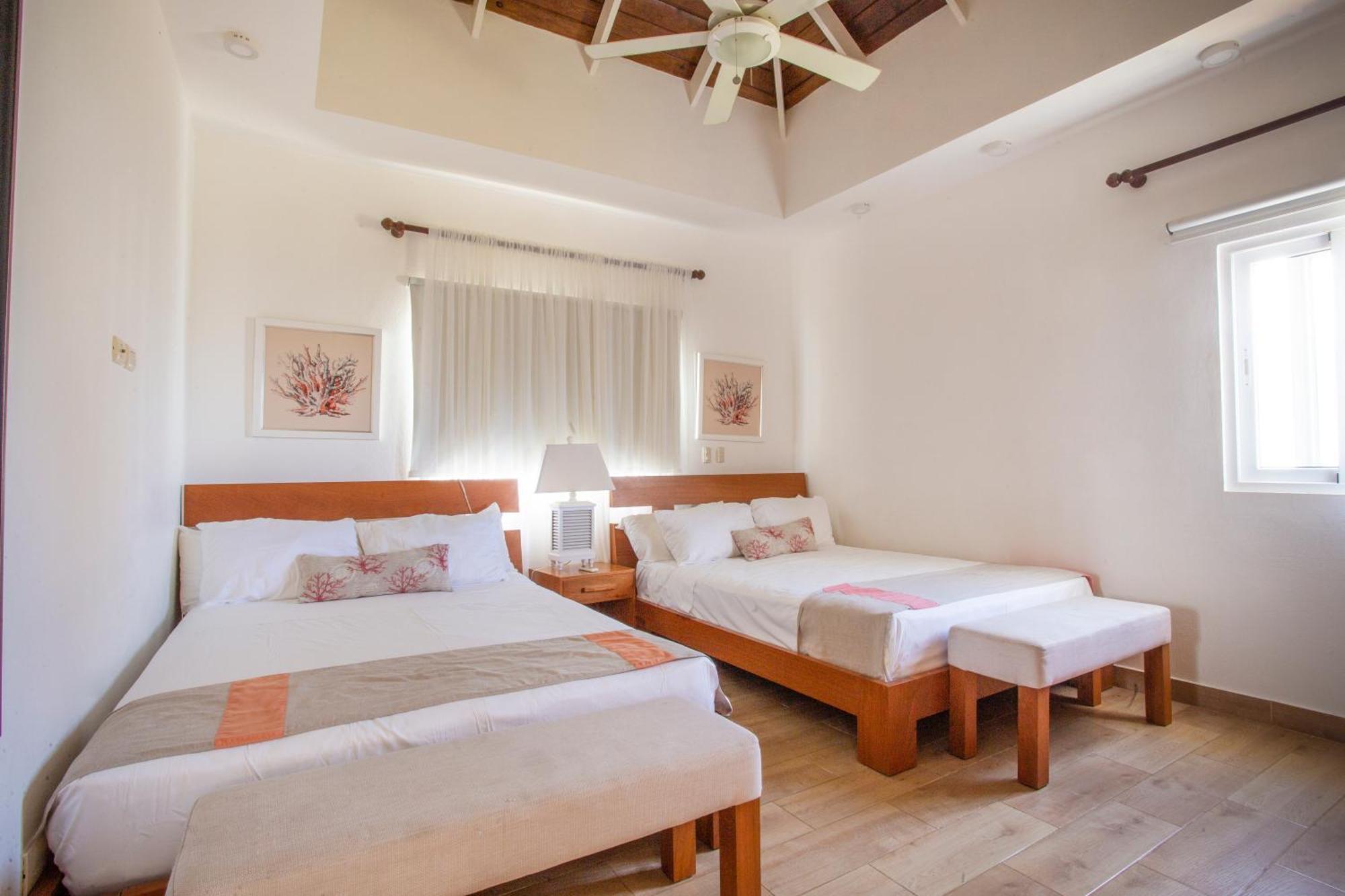 Resort Ocean Village Deluxe 3*