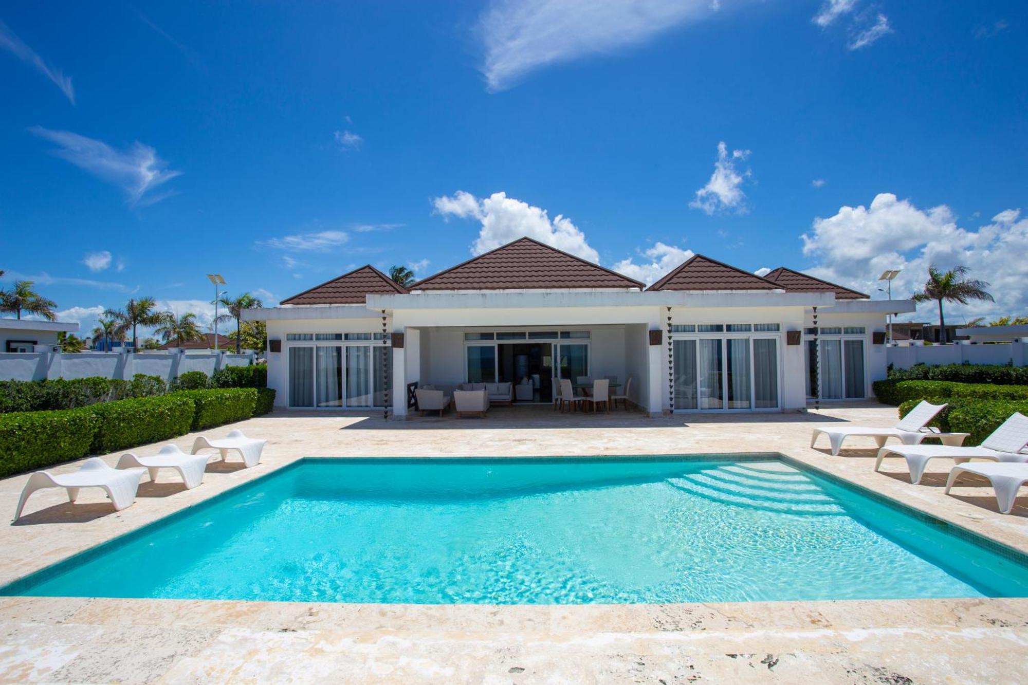 Ocean Village Deluxe 3*