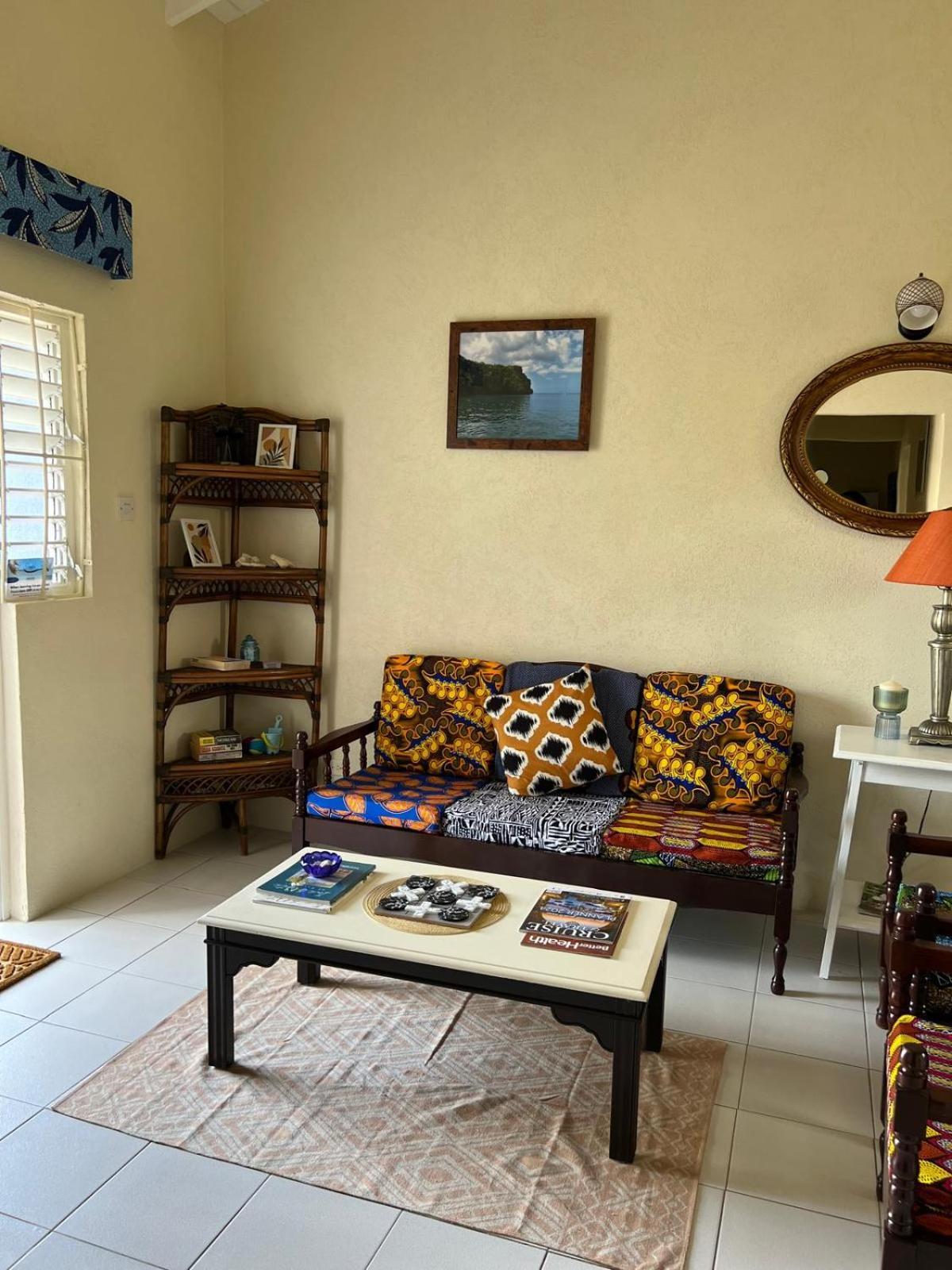 Apartment Coastal View7 1 & 2 Bed *
