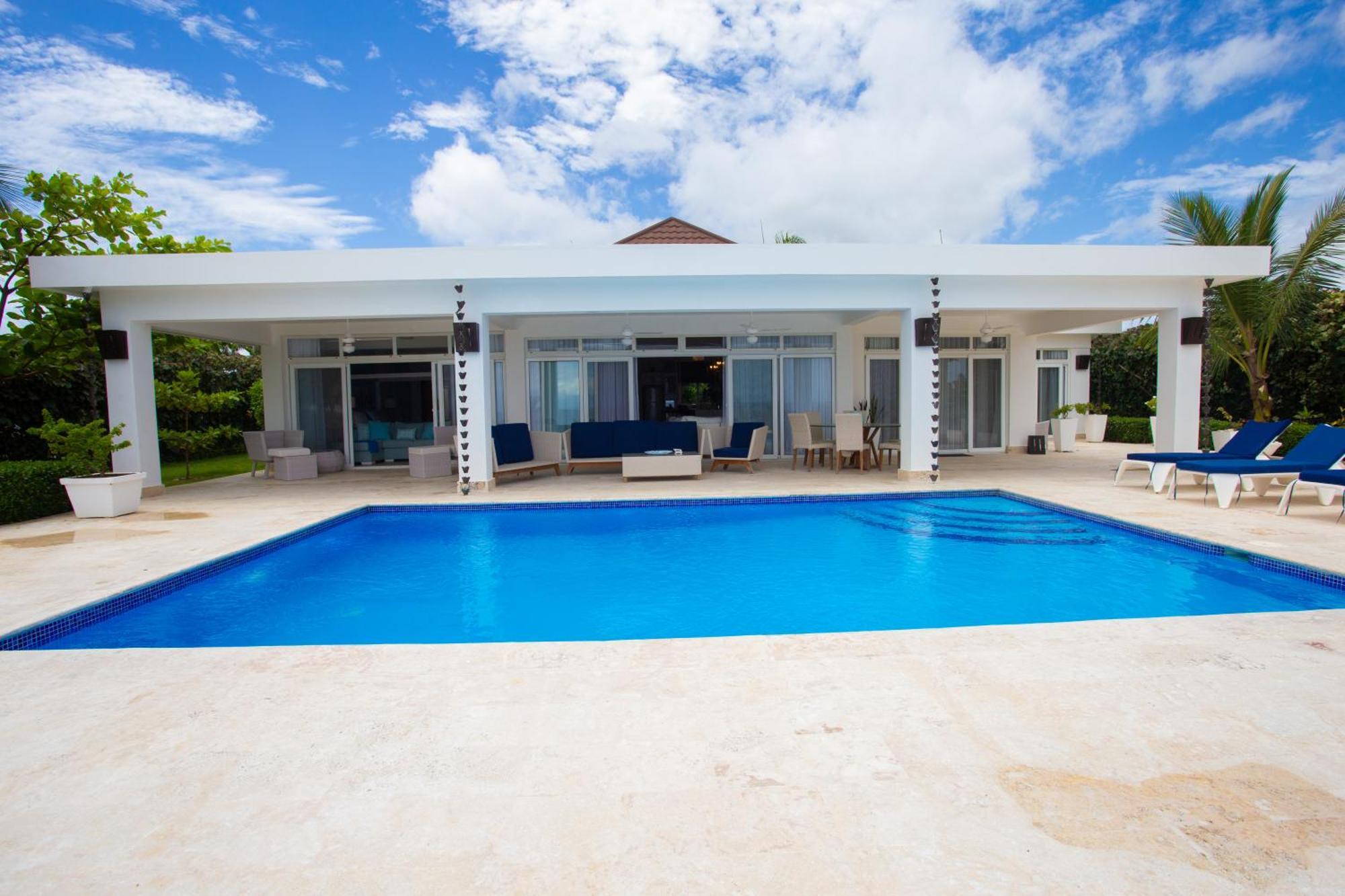 Ocean Village Deluxe 3*