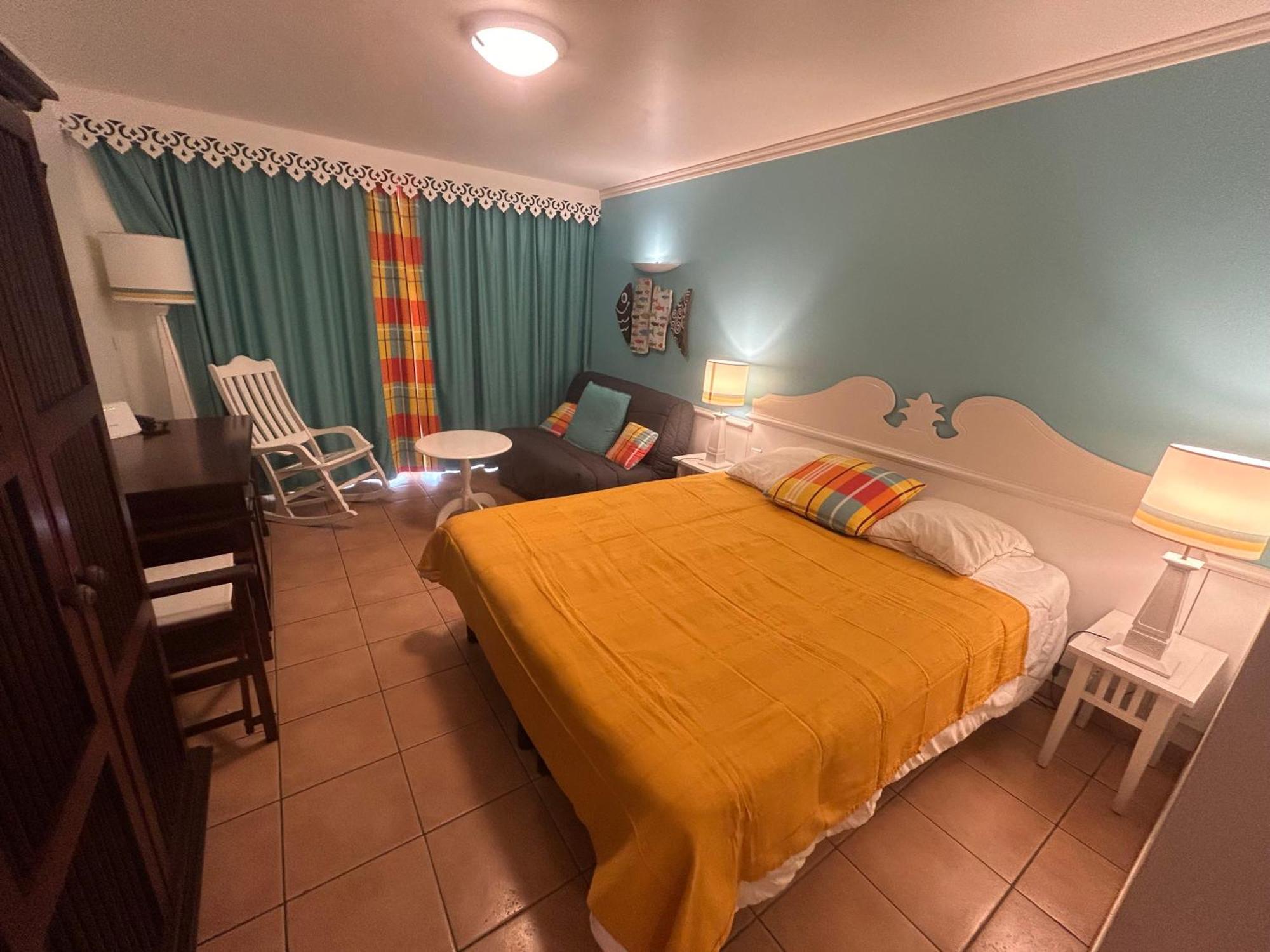 La Desirade Apartment