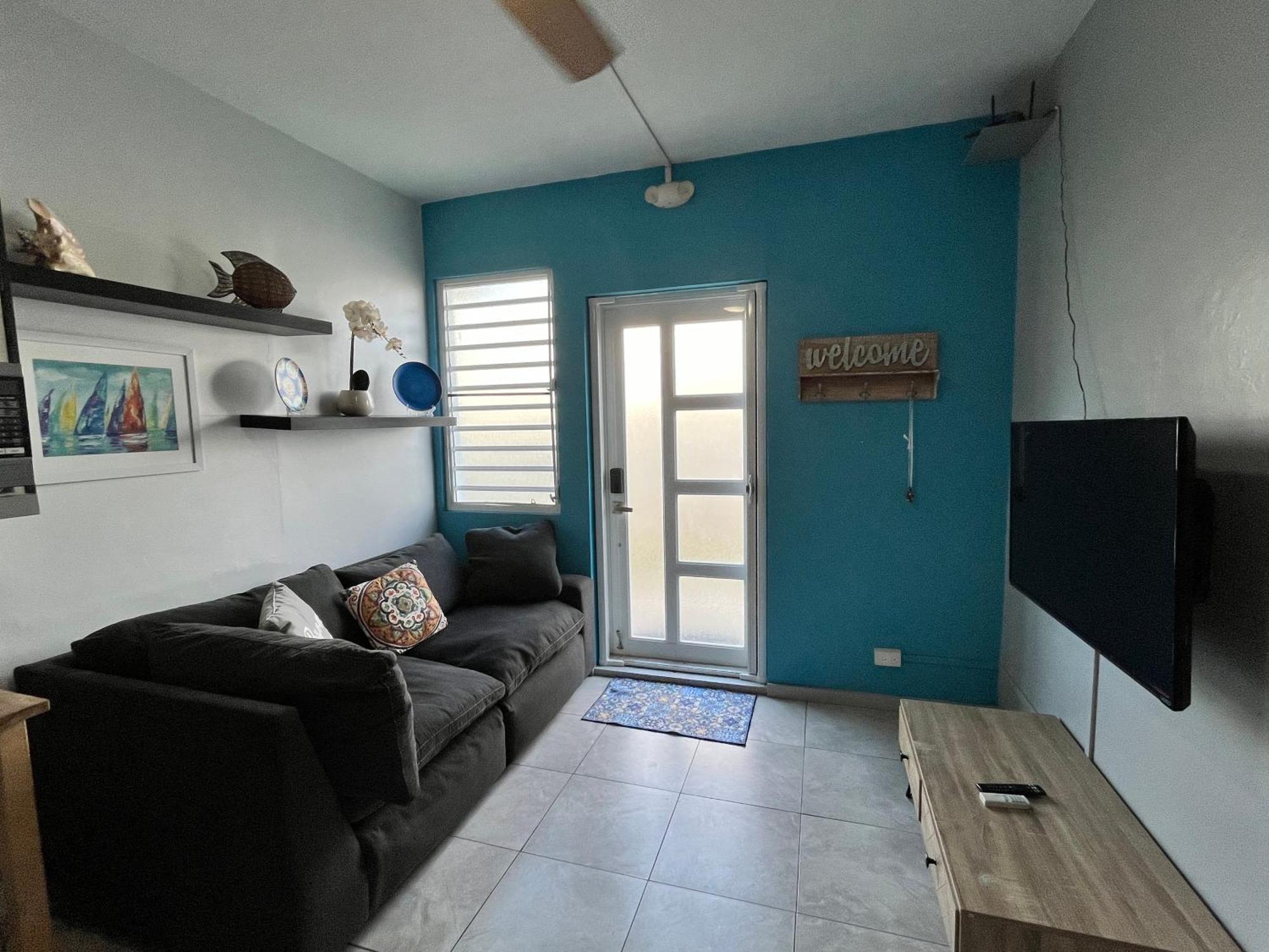 On Island Time Apartment *