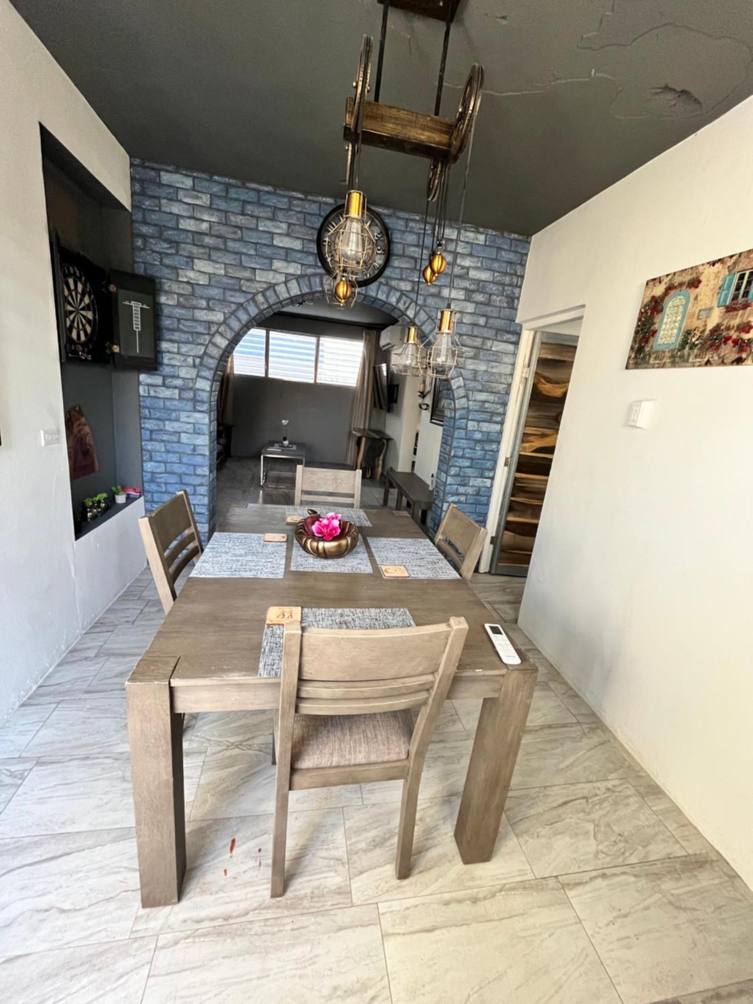 Apartment On Island Time *