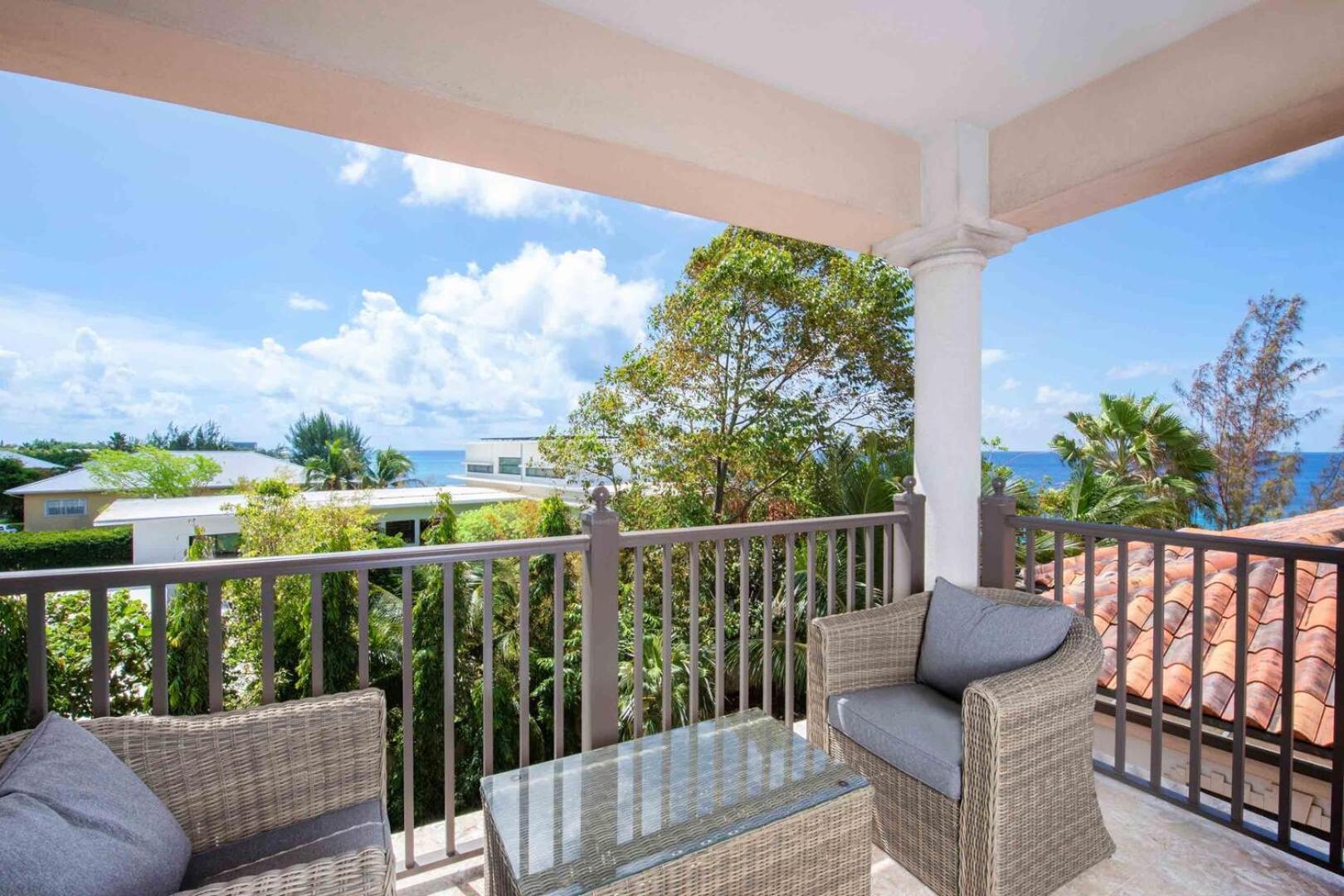 Casa Luna 15 - Gated Seaside Village With Shared Pool, Jacquzi, & Cove Apartment