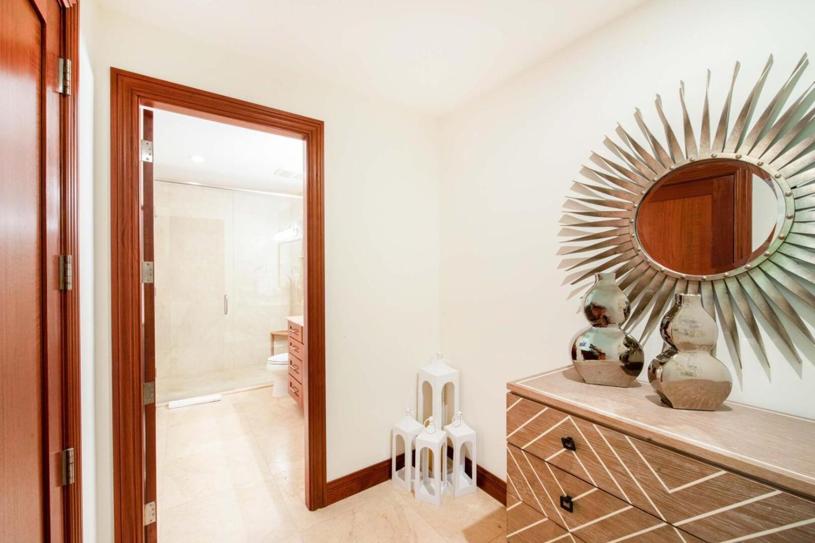 Casa Luna 15 - Gated Seaside Village With Shared Pool, Jacquzi, & Cove *