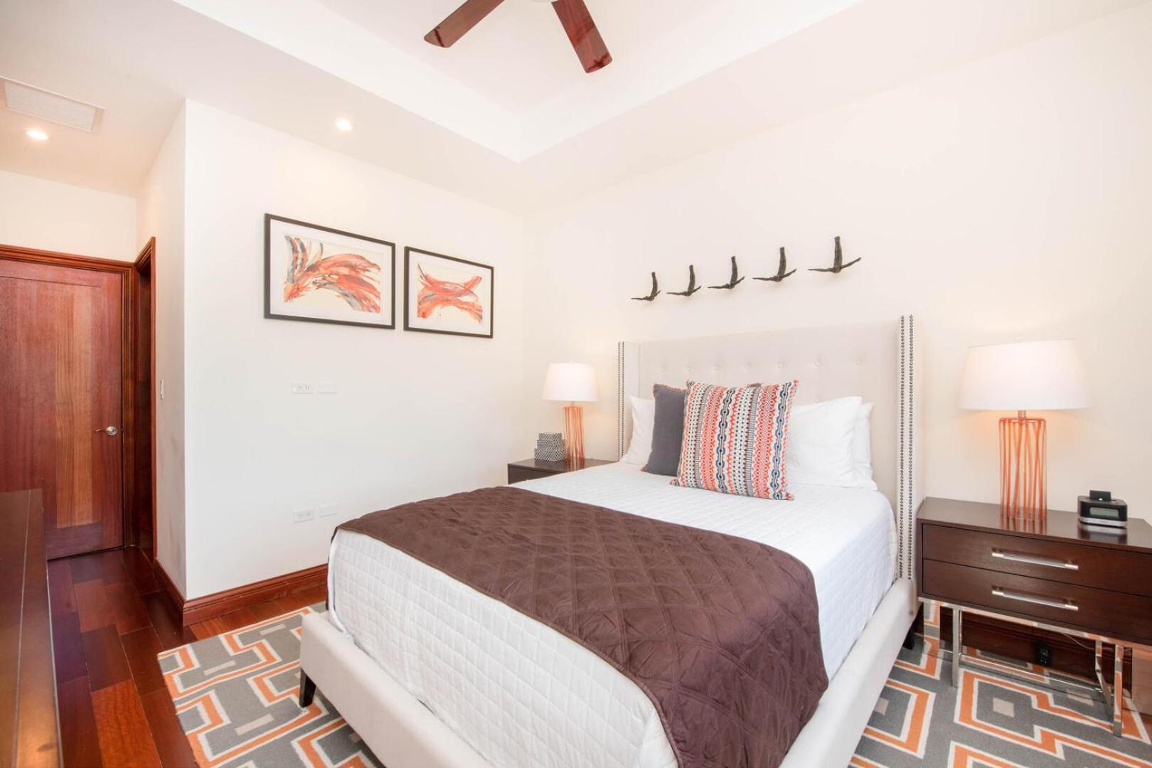 Casa Luna 15 - Gated Seaside Village With Shared Pool, Jacquzi, & Cove